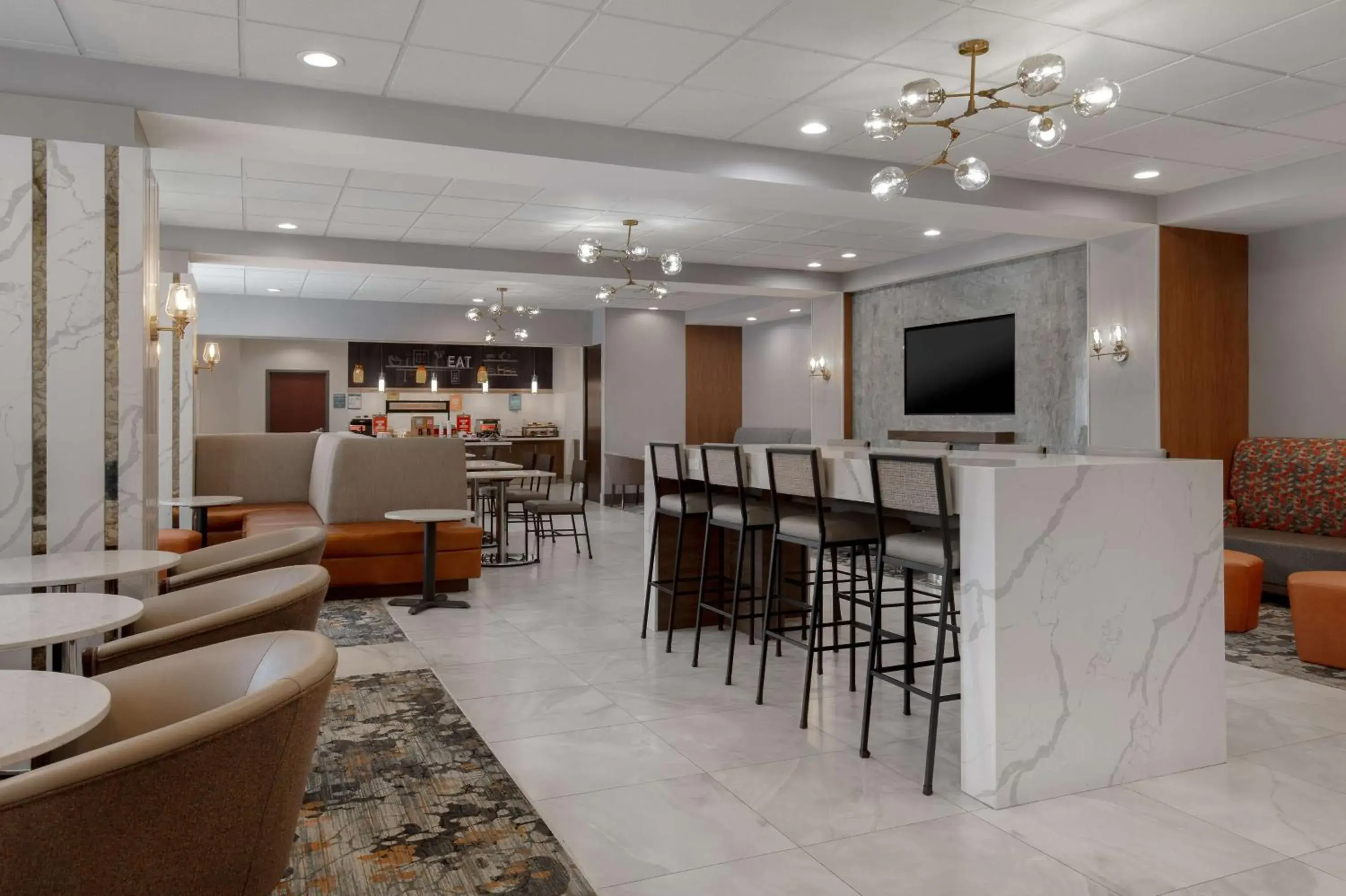 Lobby or reception in Hampton Inn by Hilton Brampton - Toronto Lobby or reception in Hampton Inn by Hilton Brampton - Toronto