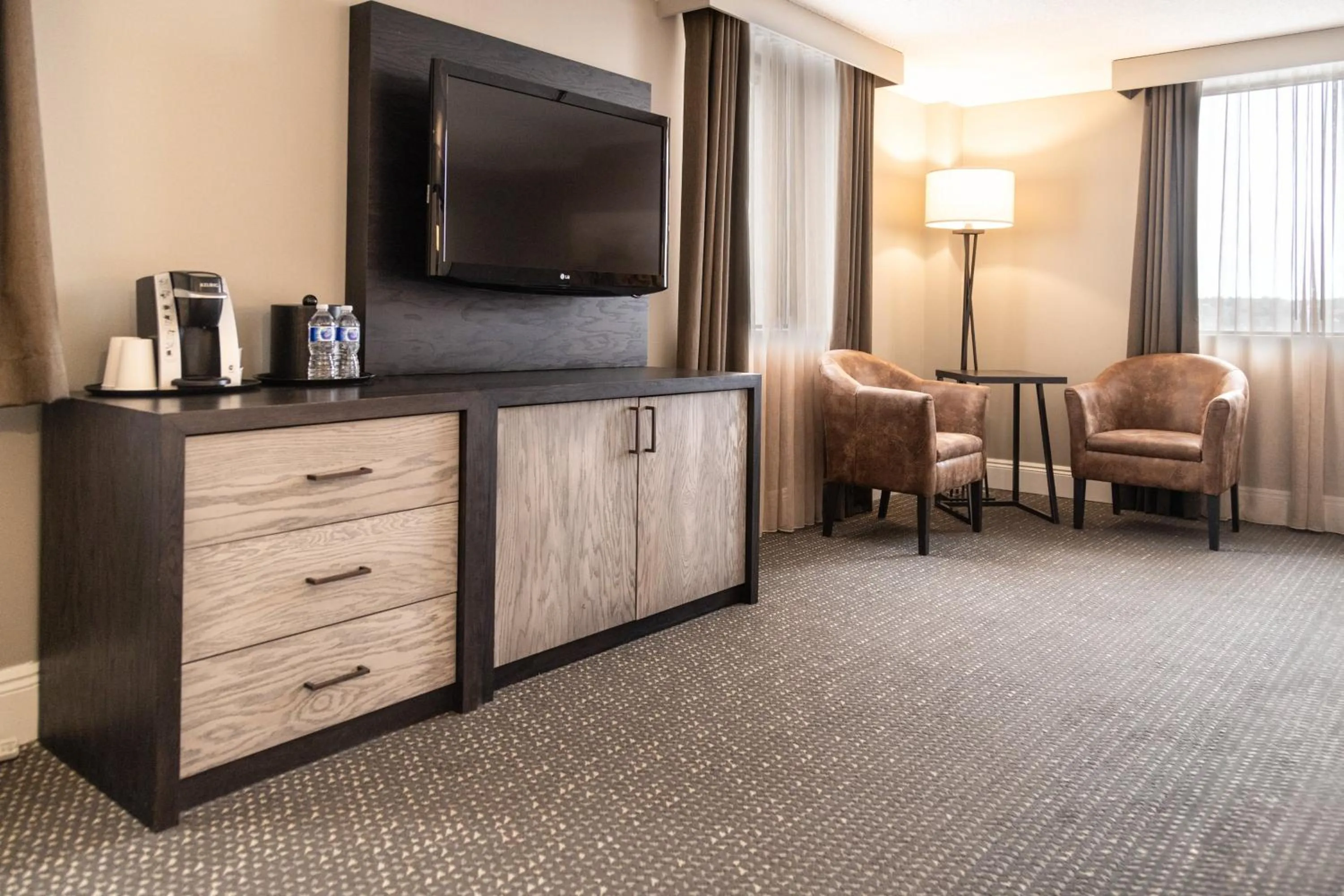 Photo of the whole room in Crowne Plaza Fredericton Lord Beaverbrook by IHG