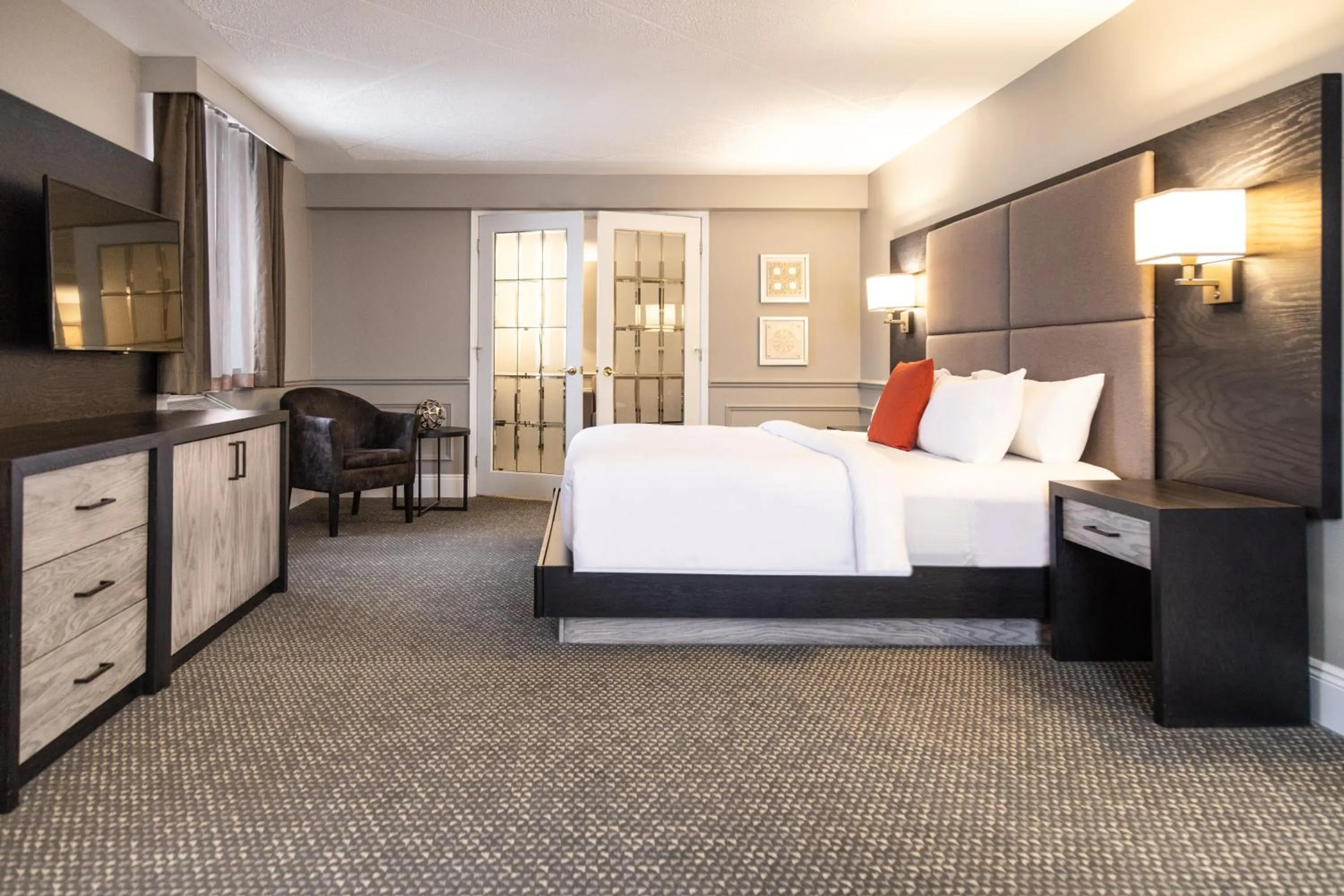 Photo of the whole room, Bed in Crowne Plaza Fredericton Lord Beaverbrook by IHG