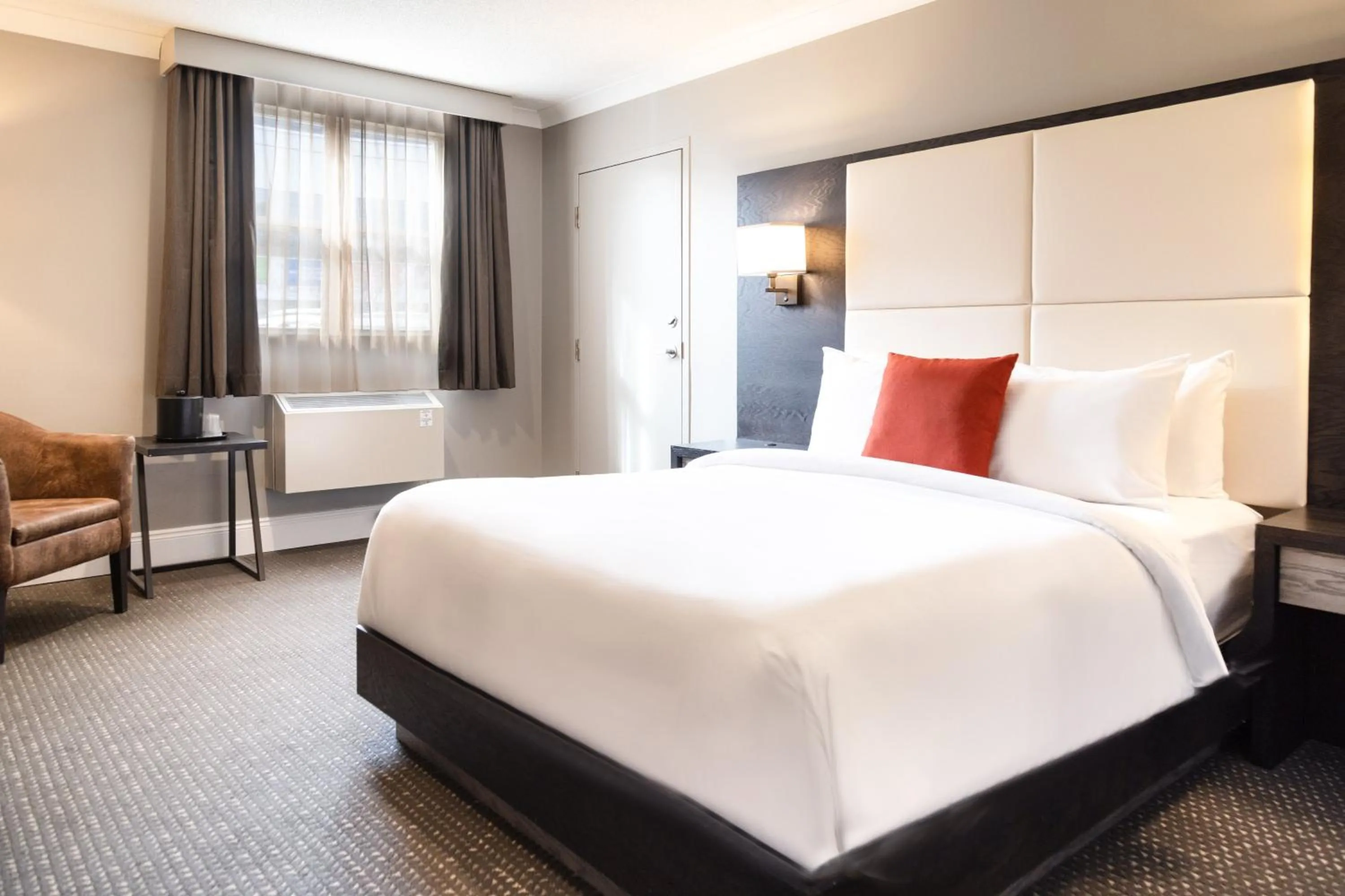 Photo of the whole room, Bed in Crowne Plaza Fredericton Lord Beaverbrook by IHG