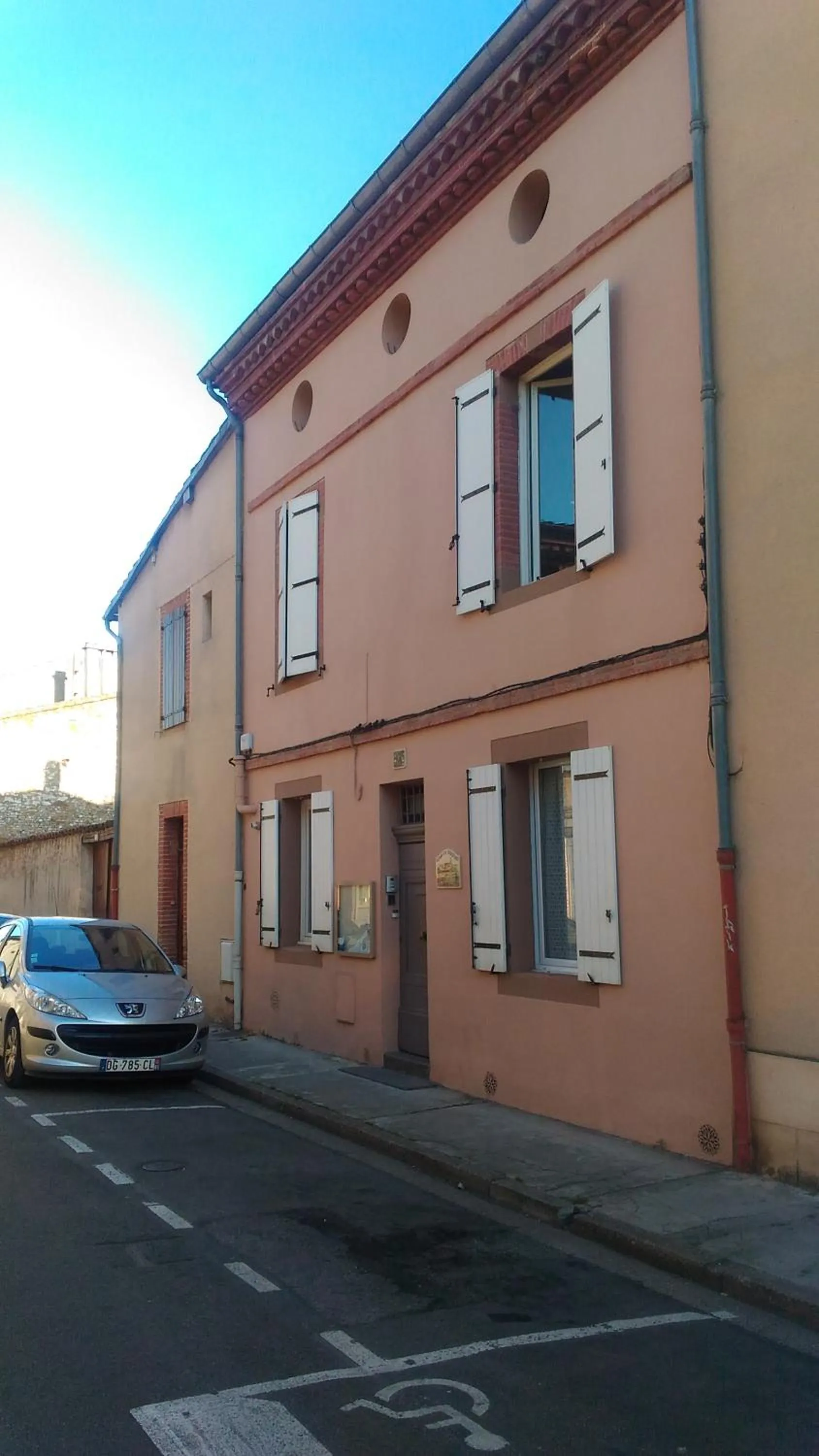 Property building in Autan des Couleurs