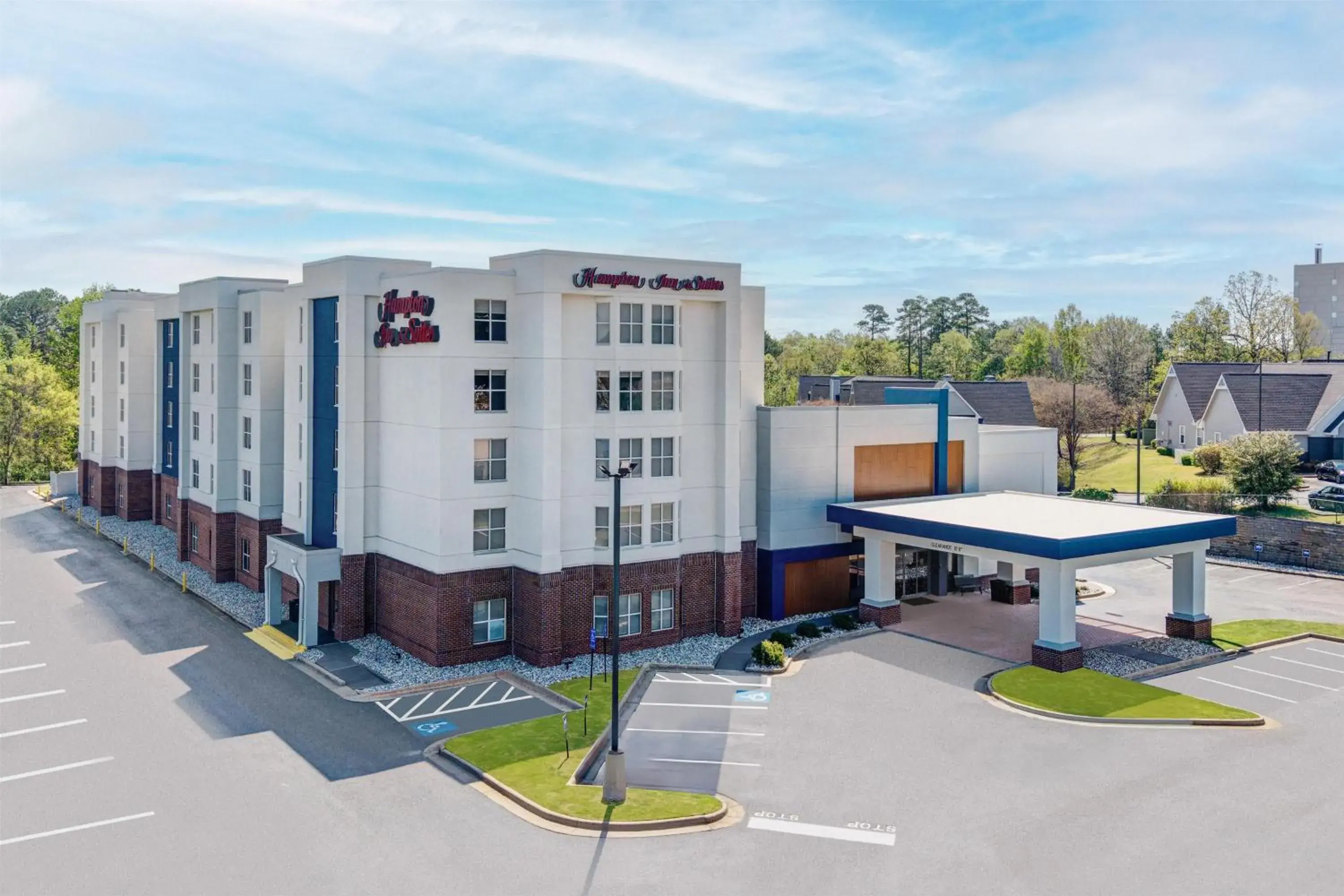 Property building in Hampton Inn & Suites West Little Rock Property building in Hampton Inn & Suites West Little Rock