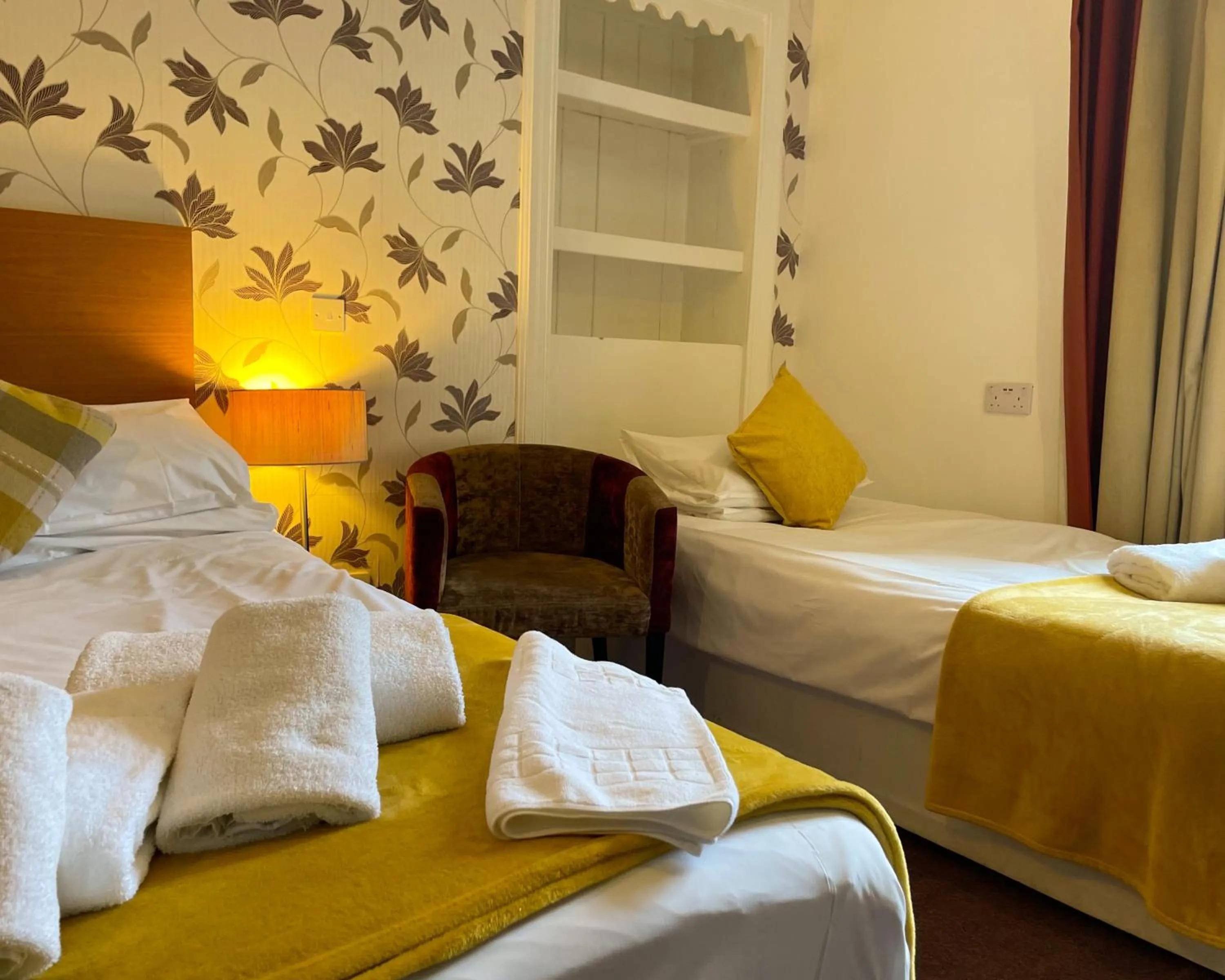 Bed in The Speyside Hotel and Restaurant