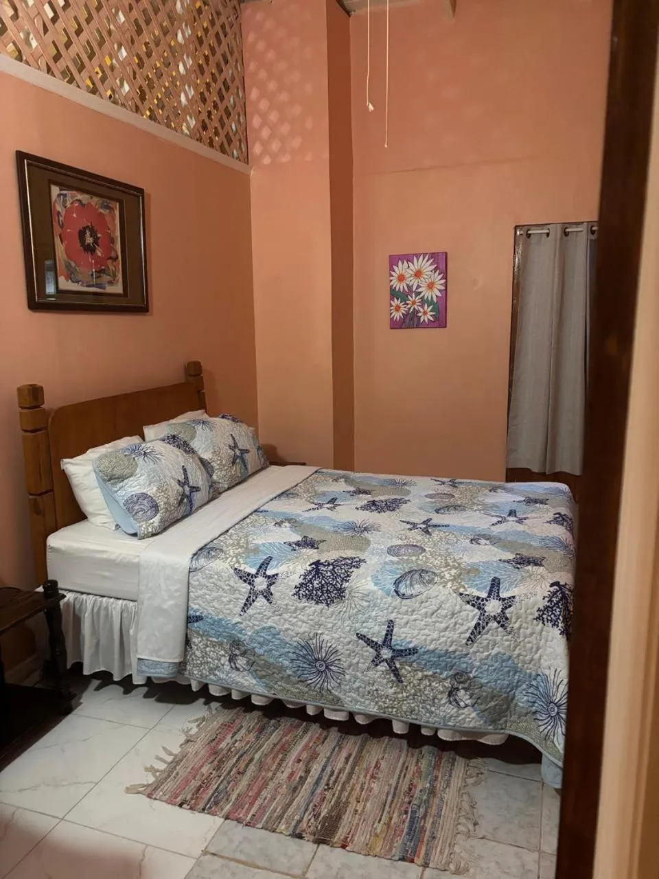 Bed in Ellen Bay Cottages