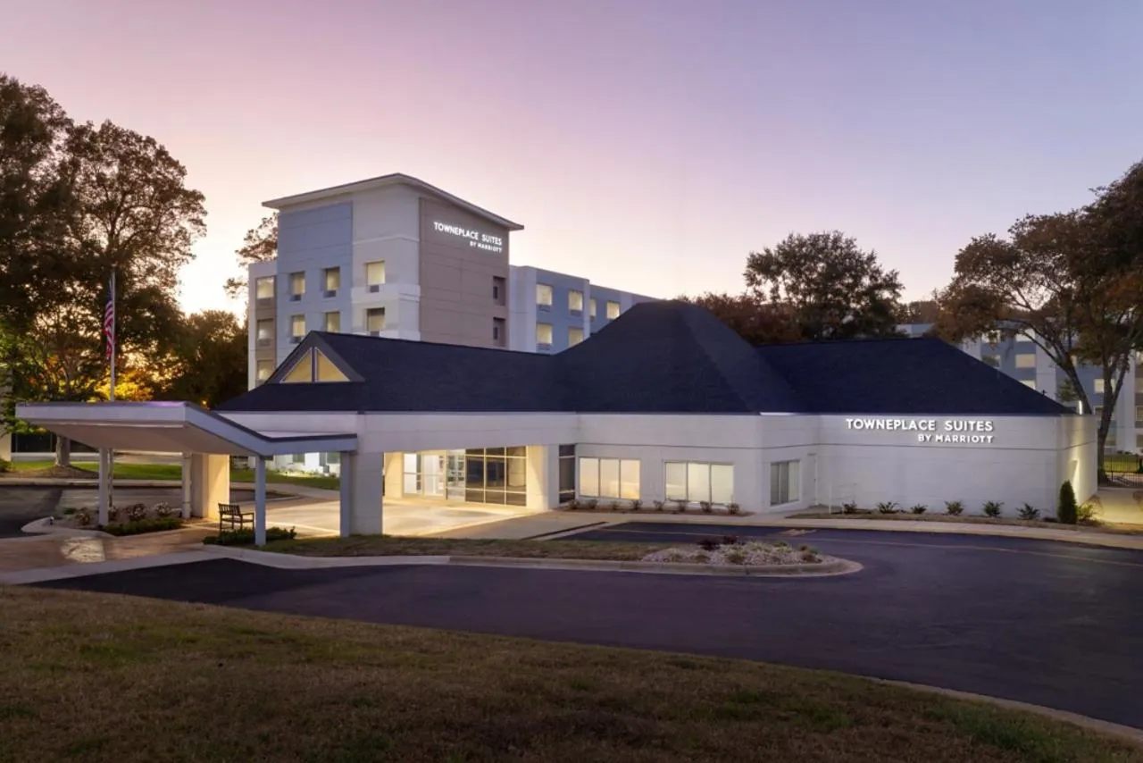 Property building in TownePlace Suites by Marriott Charlotte LoSo Airport