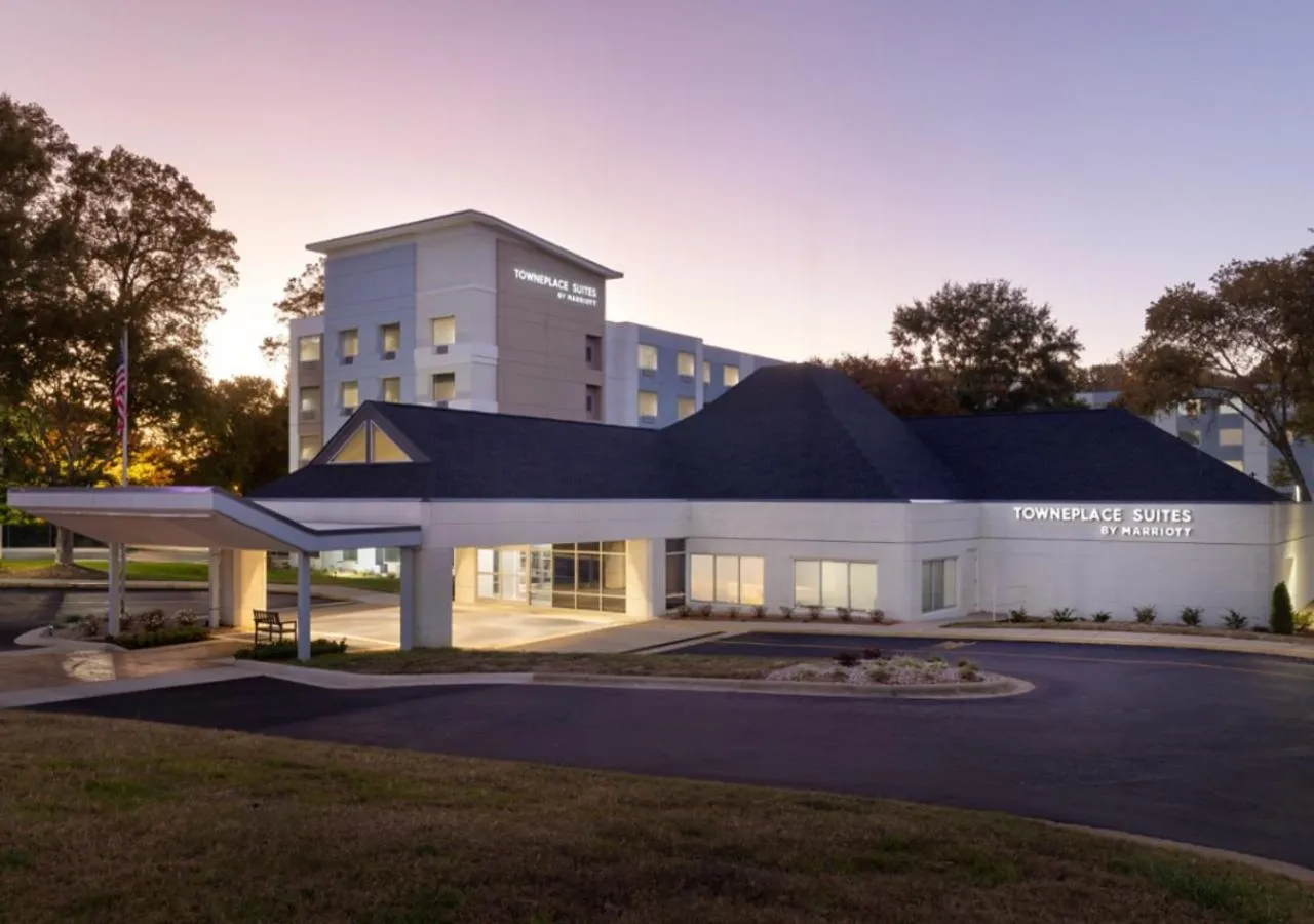 Property building in TownePlace Suites by Marriott Charlotte LoSo Airport