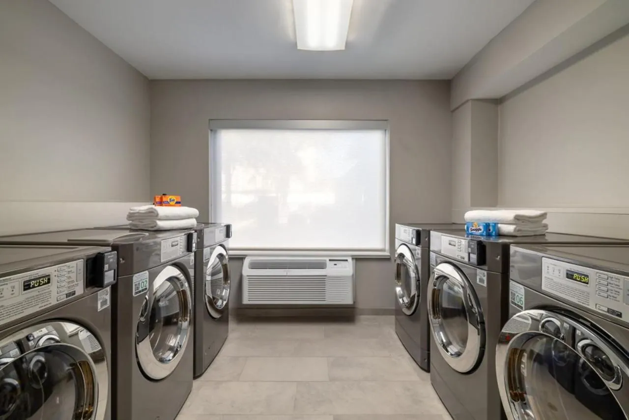 laundry in TownePlace Suites by Marriott Charlotte LoSo Airport