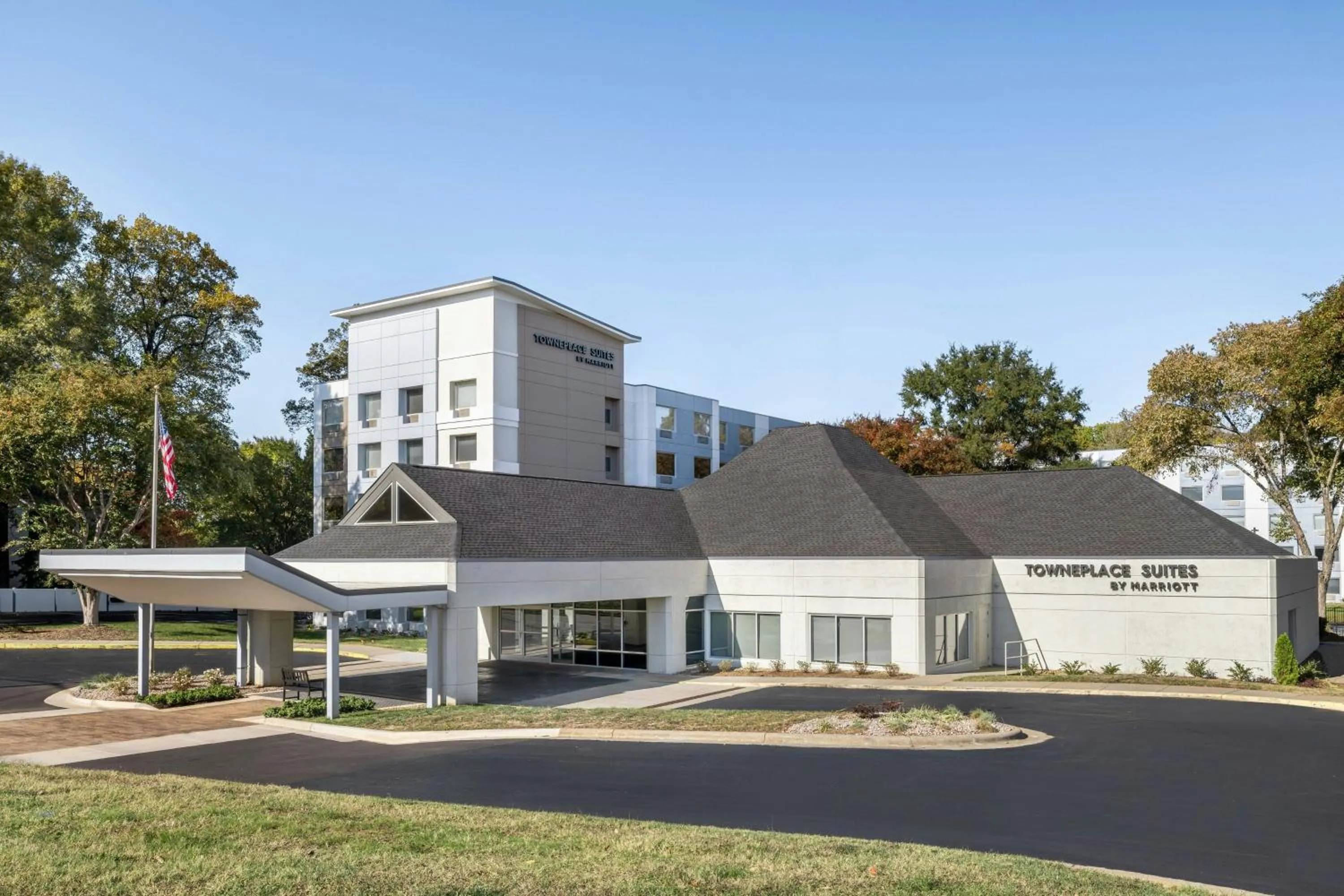 Property building in TownePlace Suites by Marriott Charlotte LoSo Airport