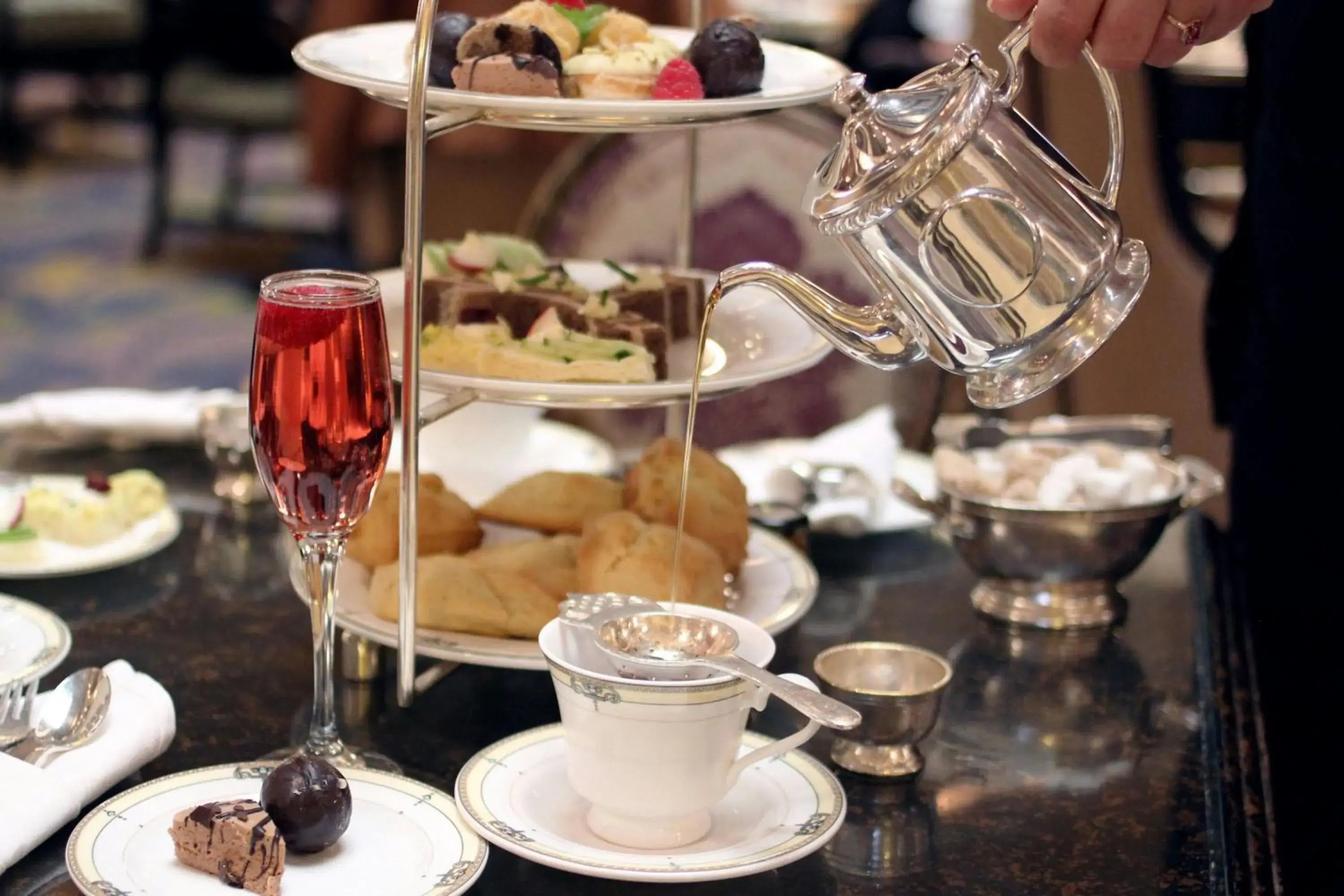 Restaurant/places to eat in The Brown Palace Hotel and Spa, Autograph Collection Restaurant/places to eat in The Brown Palace Hotel and Spa, Autograph Collection