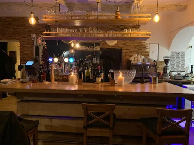 Food and drinks in Le Poisson Ivre