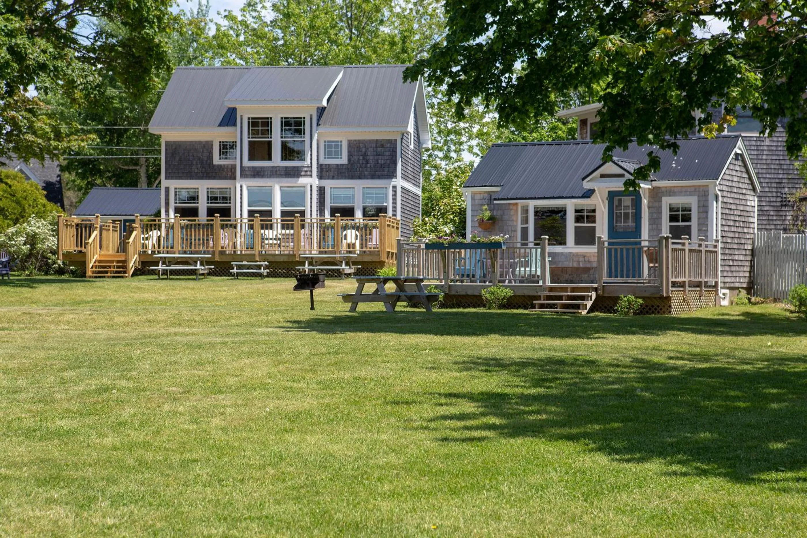 Property building in Seaside Beach Resort