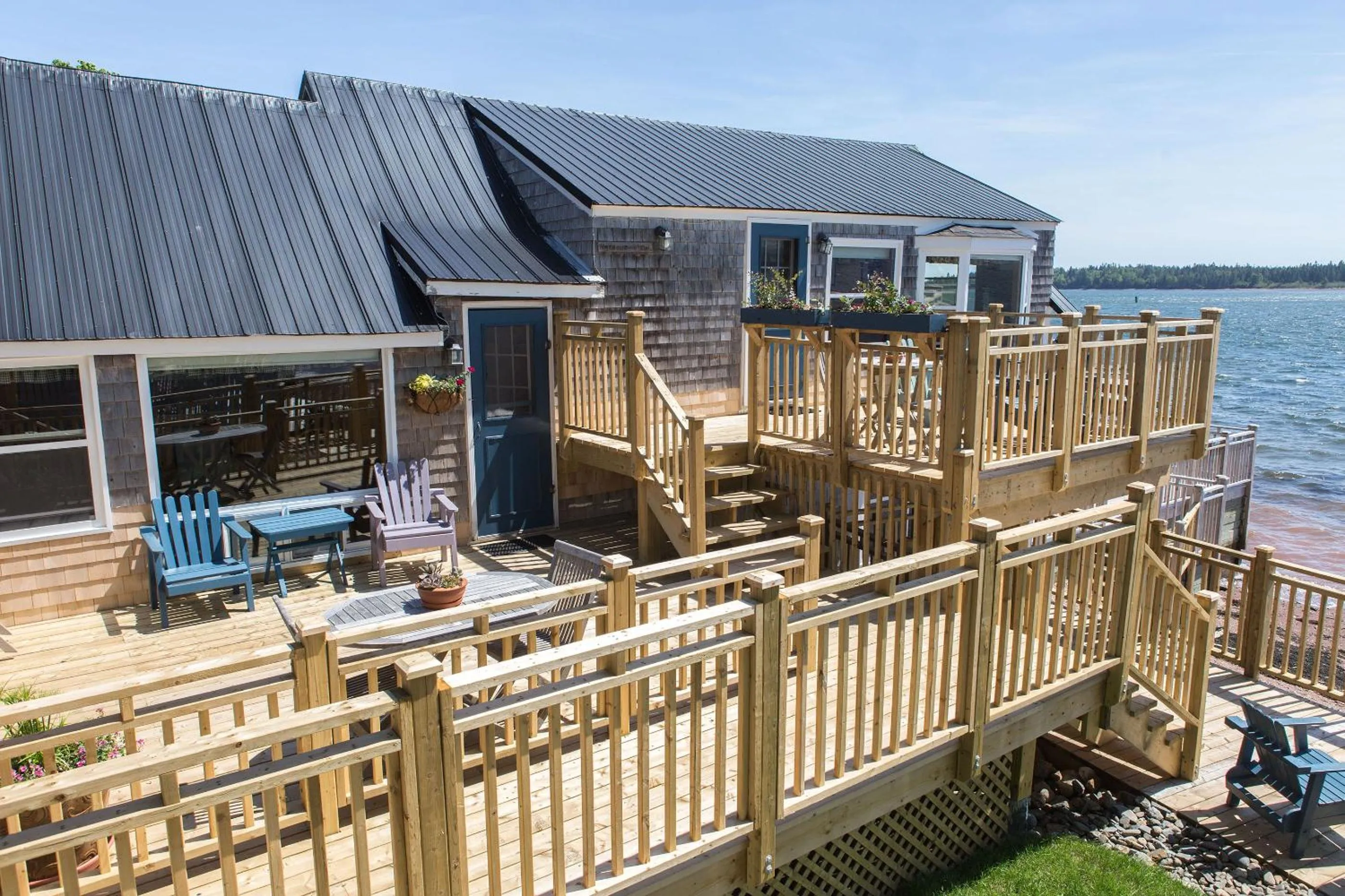 Property building in Seaside Beach Resort