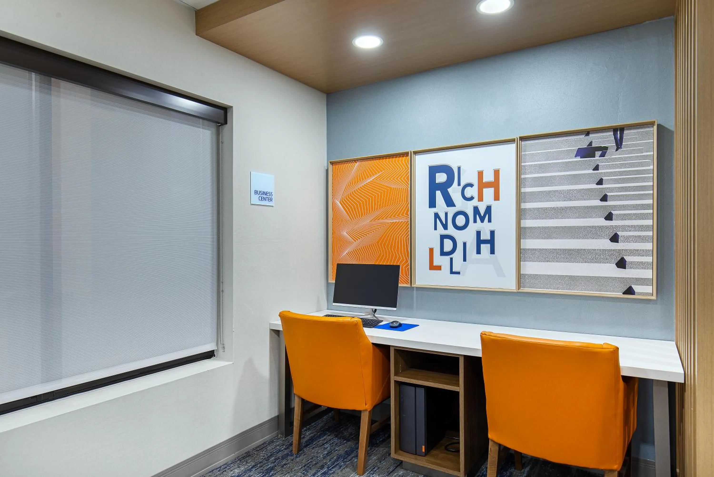 Business facilities in Holiday Inn Express Savannah South I-95 Richmond Hill by IHG