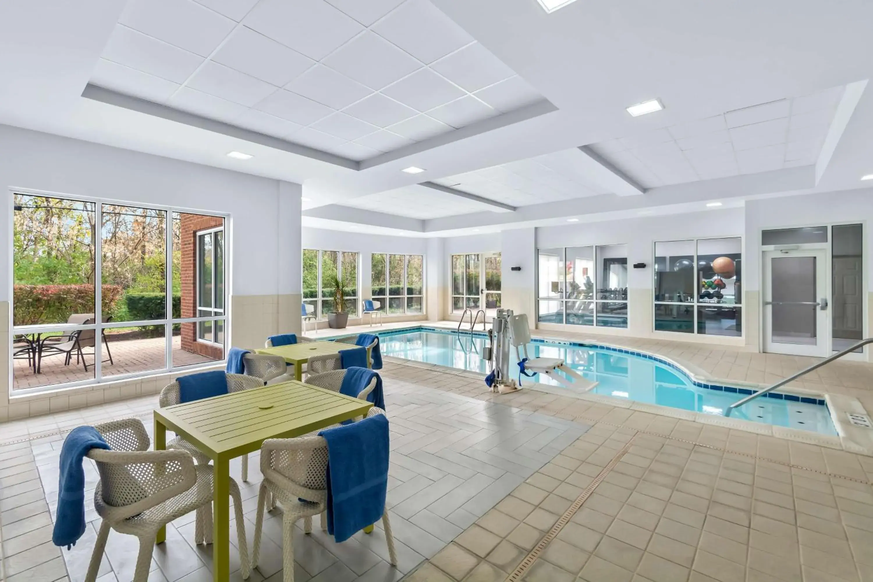 Pool view in Hilton Garden Inn Lexington Georgetown Pool view in Hilton Garden Inn Lexington Georgetown