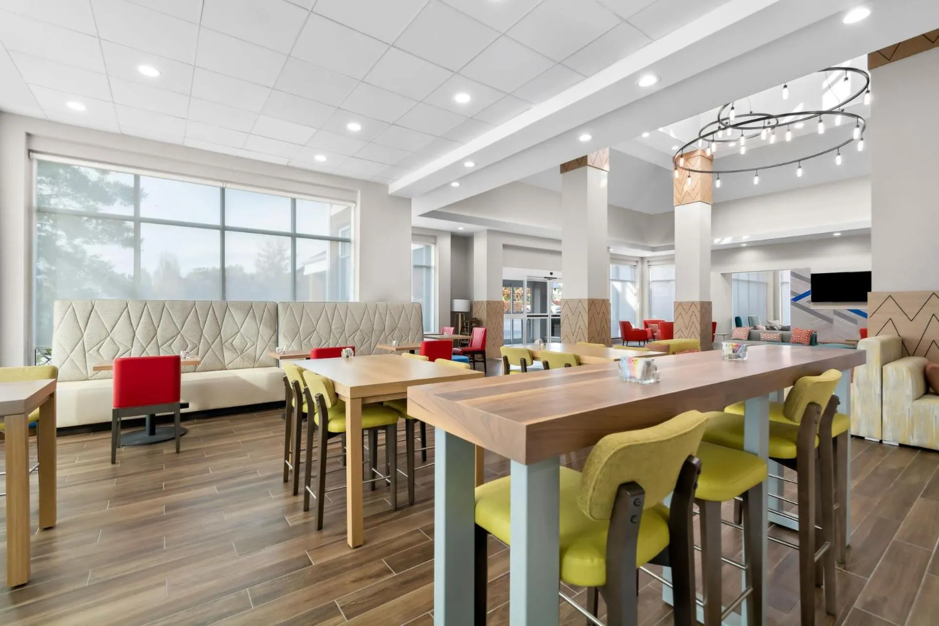 Restaurant/places to eat in Hilton Garden Inn Lexington Georgetown