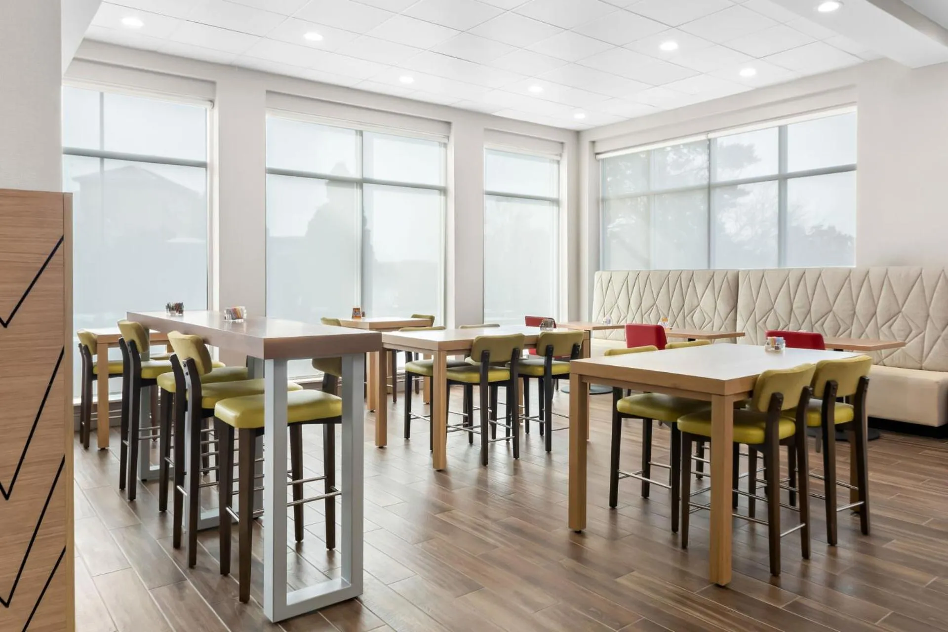 Restaurant/places to eat in Hilton Garden Inn Lexington Georgetown