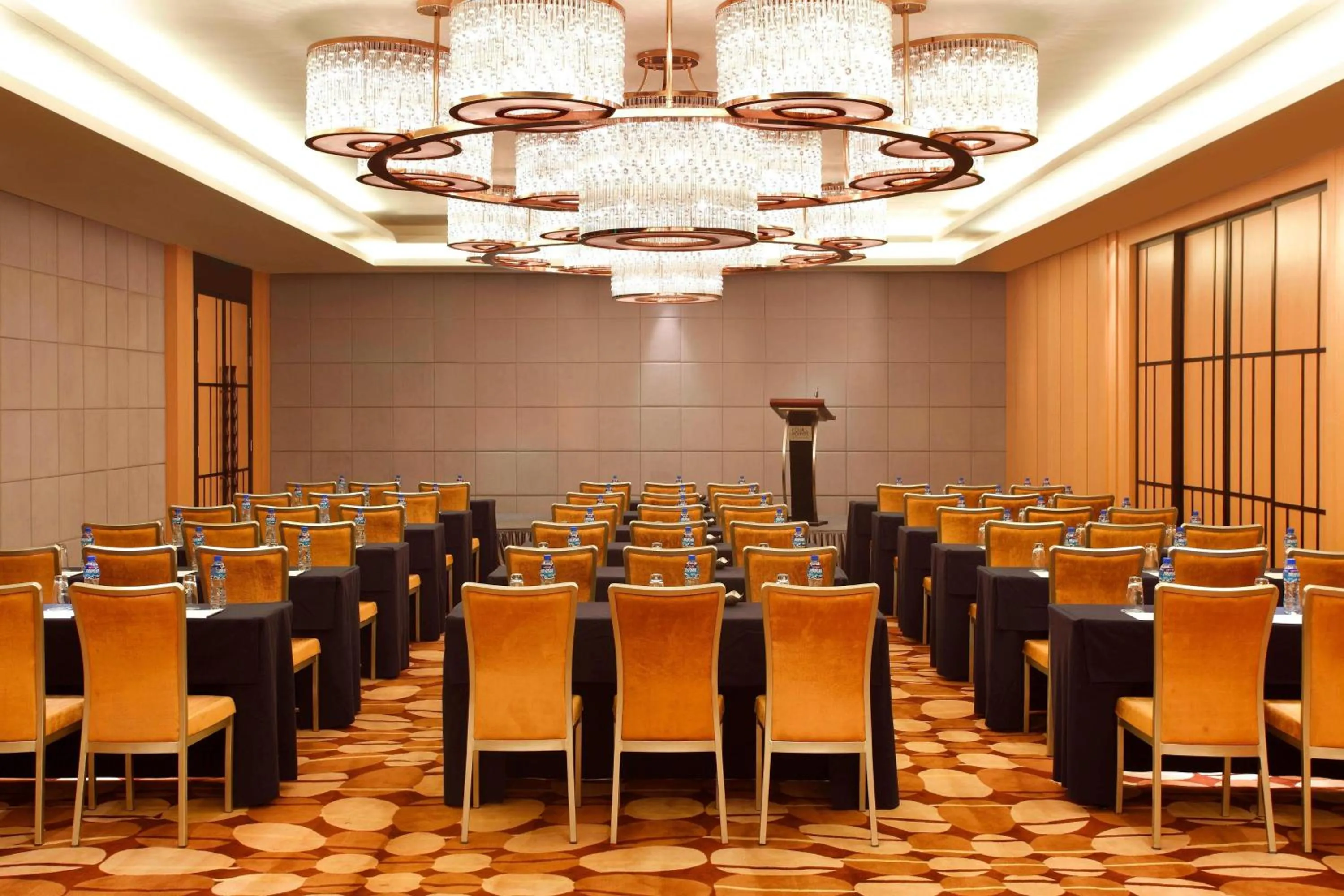 Meeting/conference room in Four Points by Sheraton Luohe