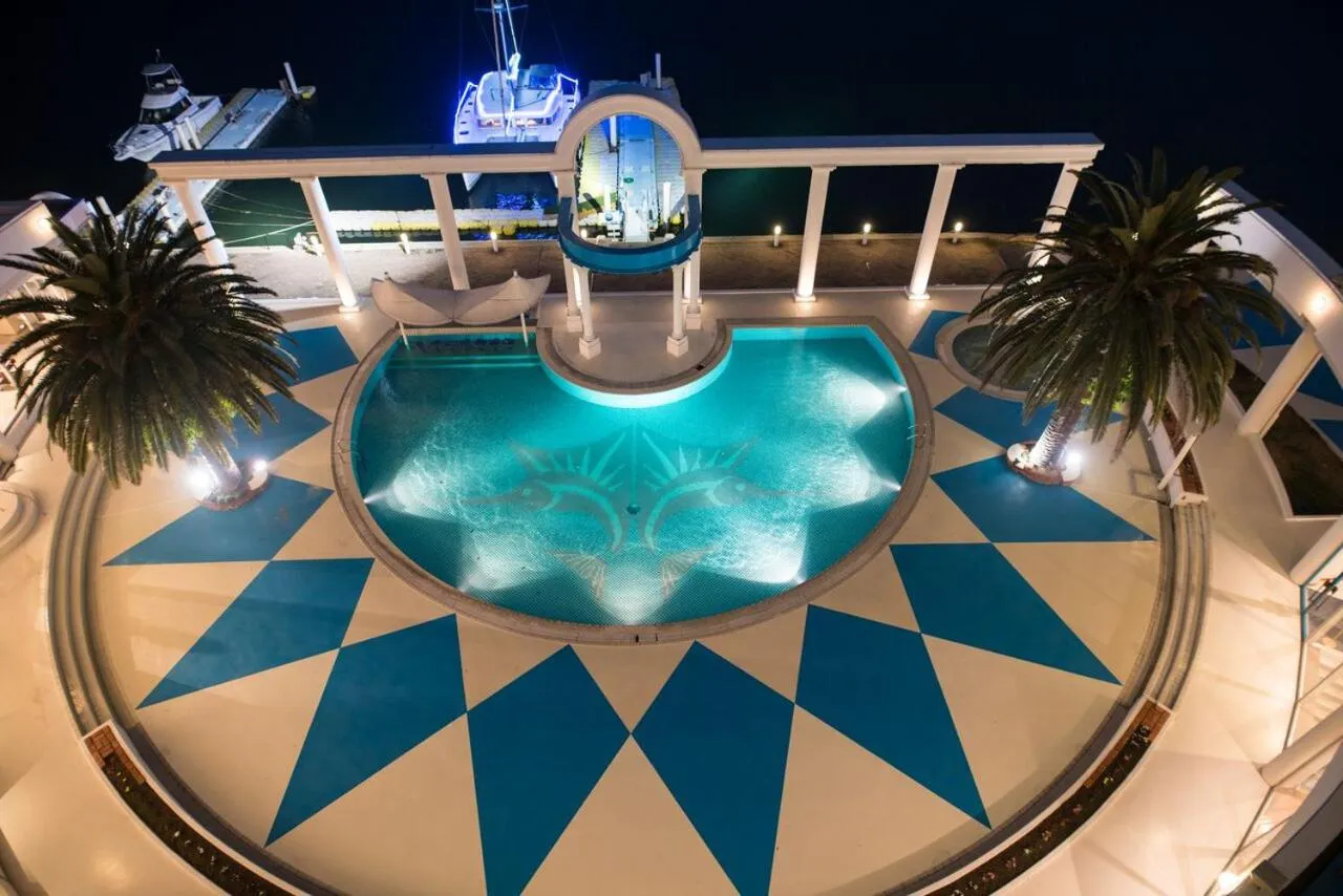 Night in Hotel Limani