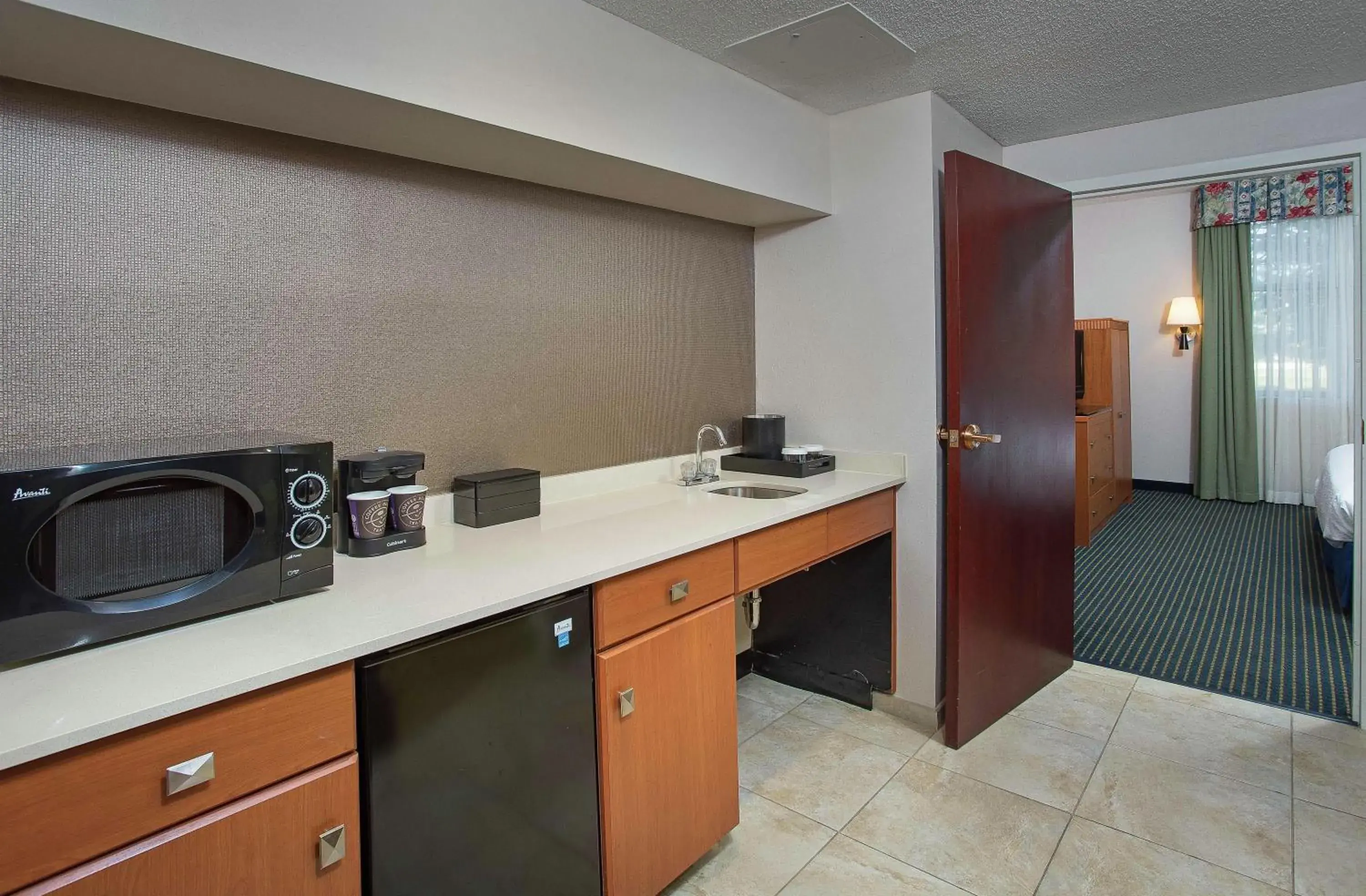 Living room in Embassy Suites Lexington Living room in Embassy Suites Lexington