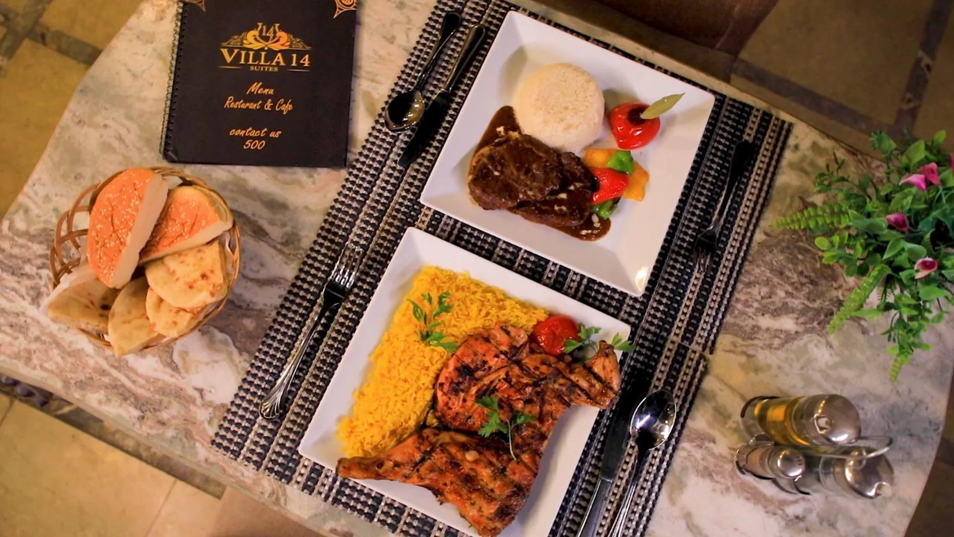 Restaurant/places to eat in Villa 14 Suites