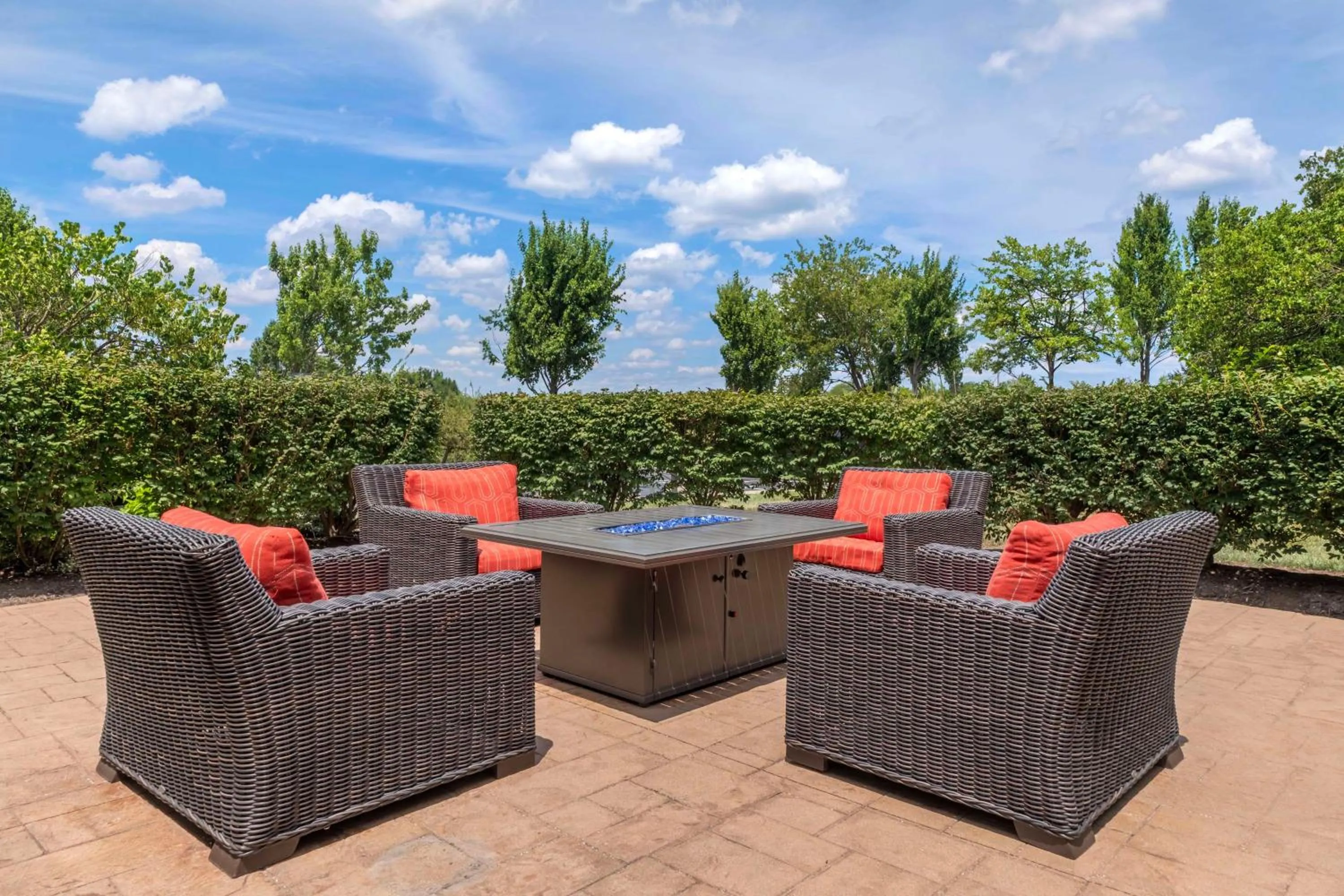 Patio in Hilton Garden Inn Lexington