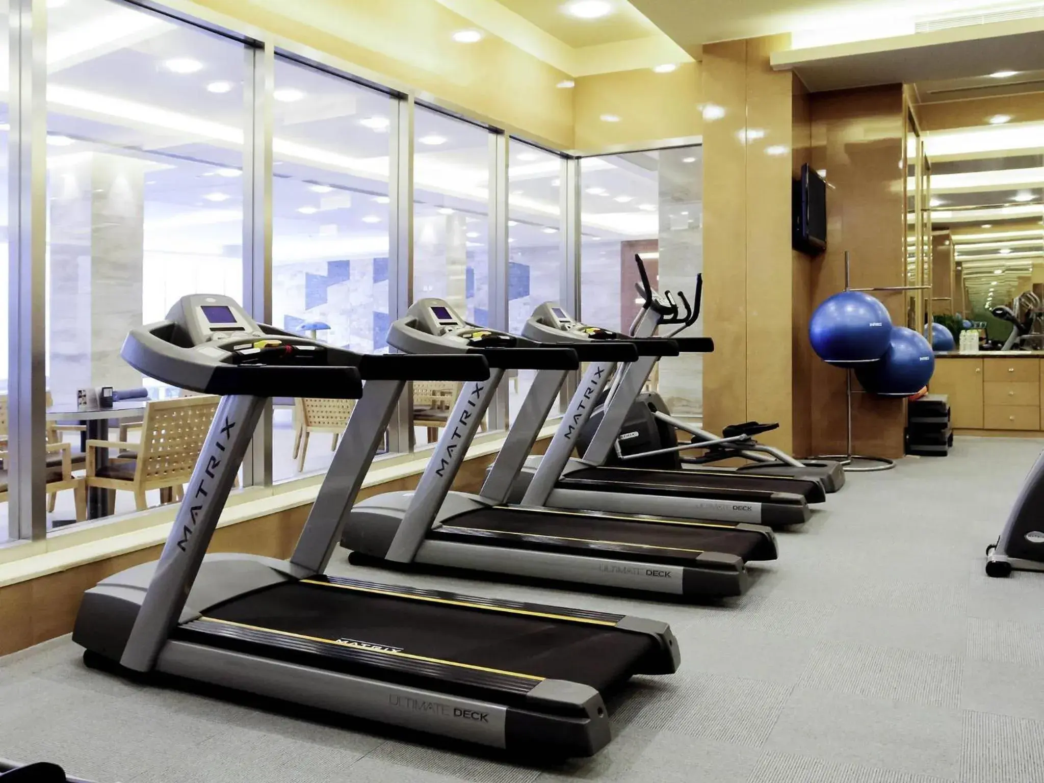 Fitness centre/facilities in Pullman Linyi Lushang Fitness centre/facilities in Pullman Linyi Lushang