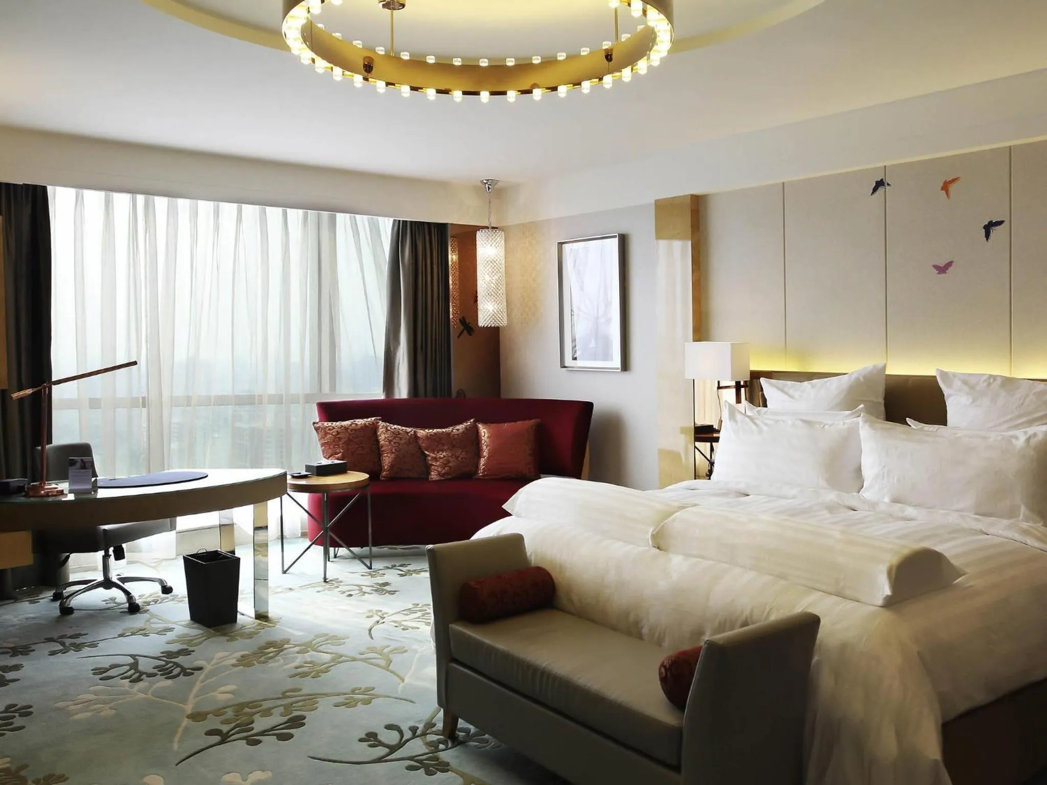 Bedroom, Bed in Pullman Linyi Lushang