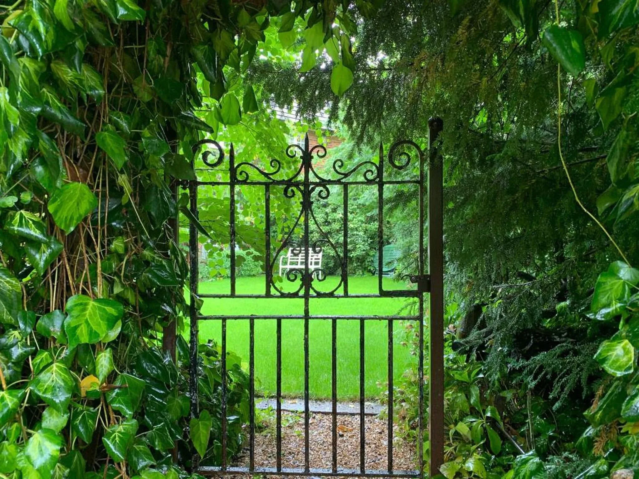 Property building in Banksiae