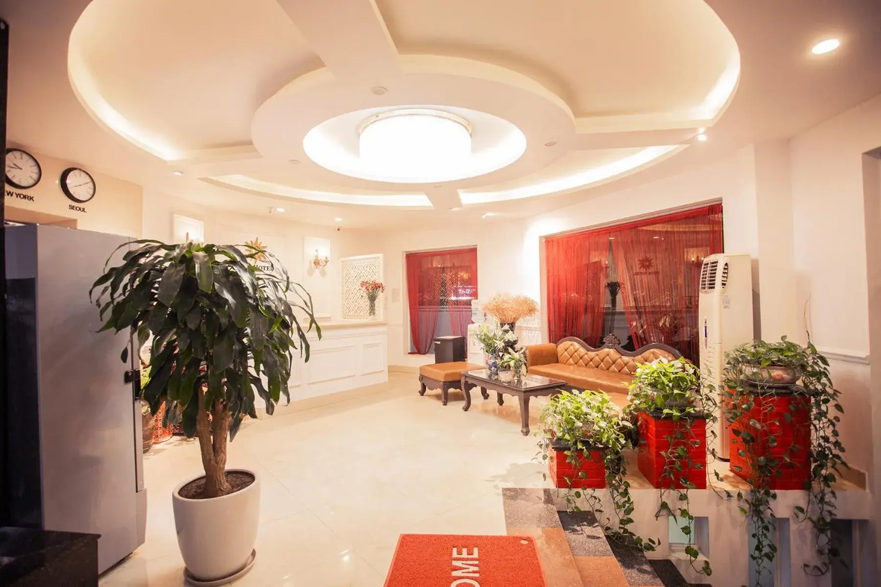 Lobby or reception in Dinh Hotel Lobby or reception in Dinh Hotel