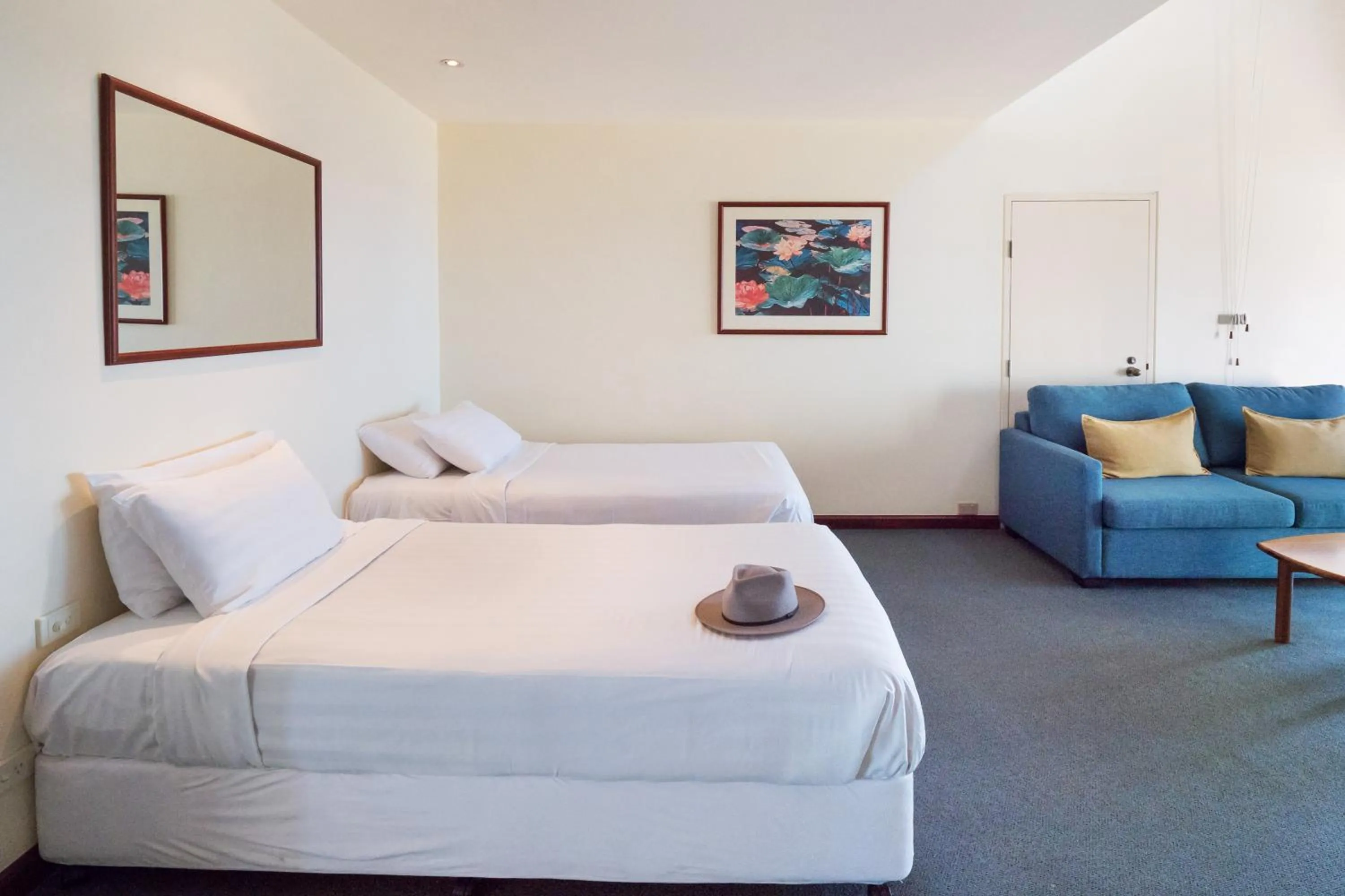 Bed in Beach Hotel Resort