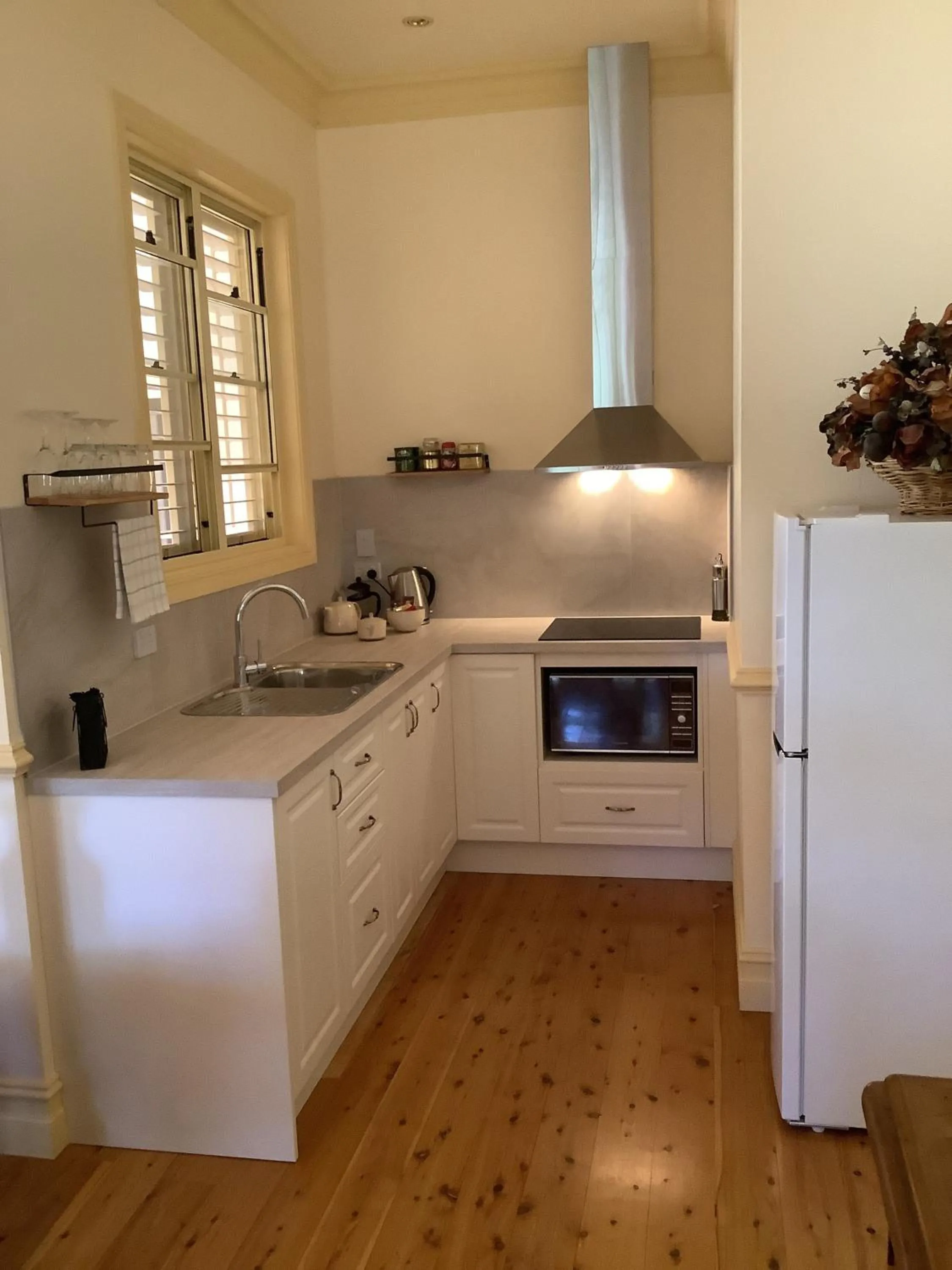 Property building in Pericoe Retreat