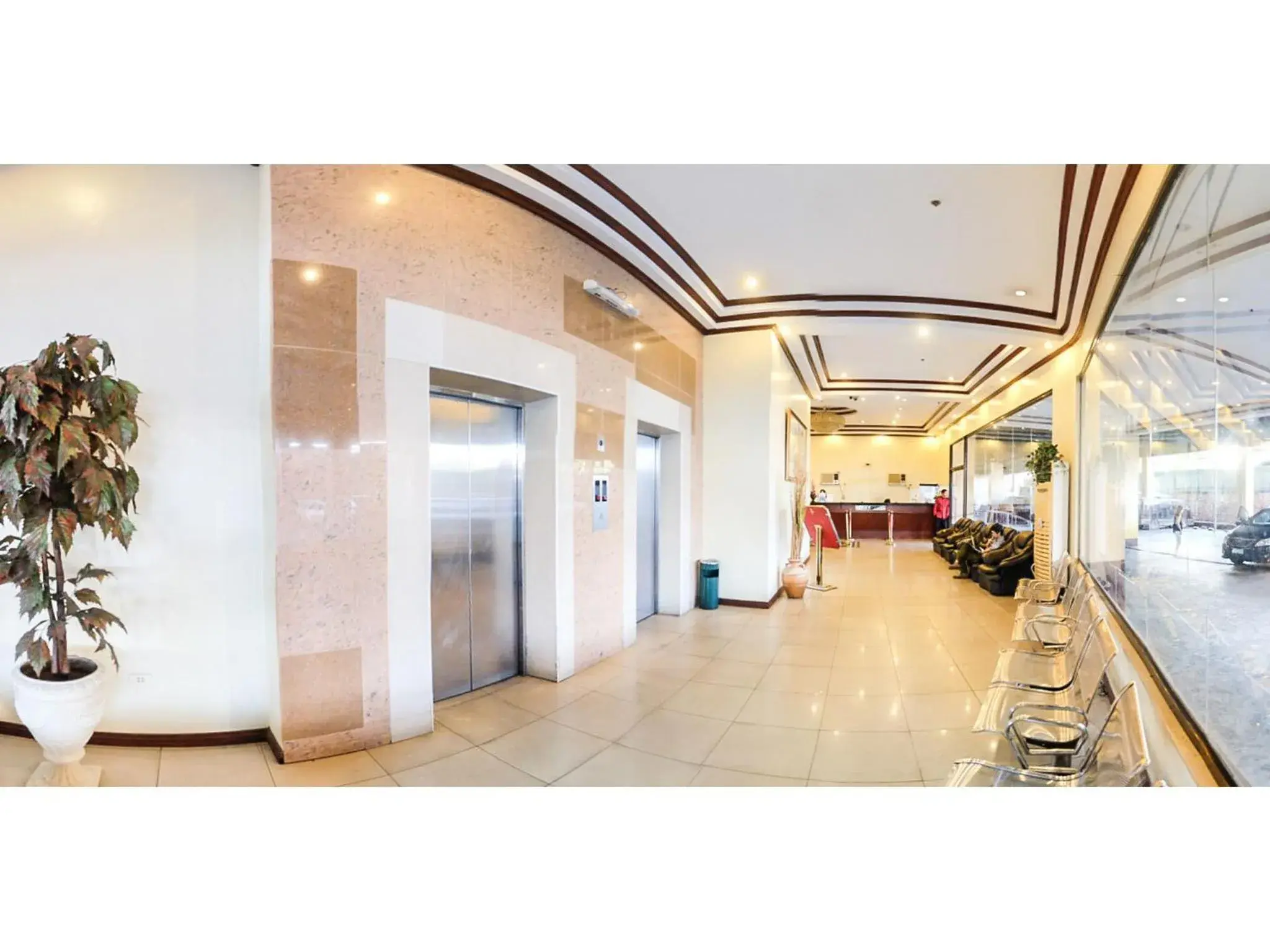 Lobby or reception in Crowne Garden Hotel Lobby or reception in Crowne Garden Hotel