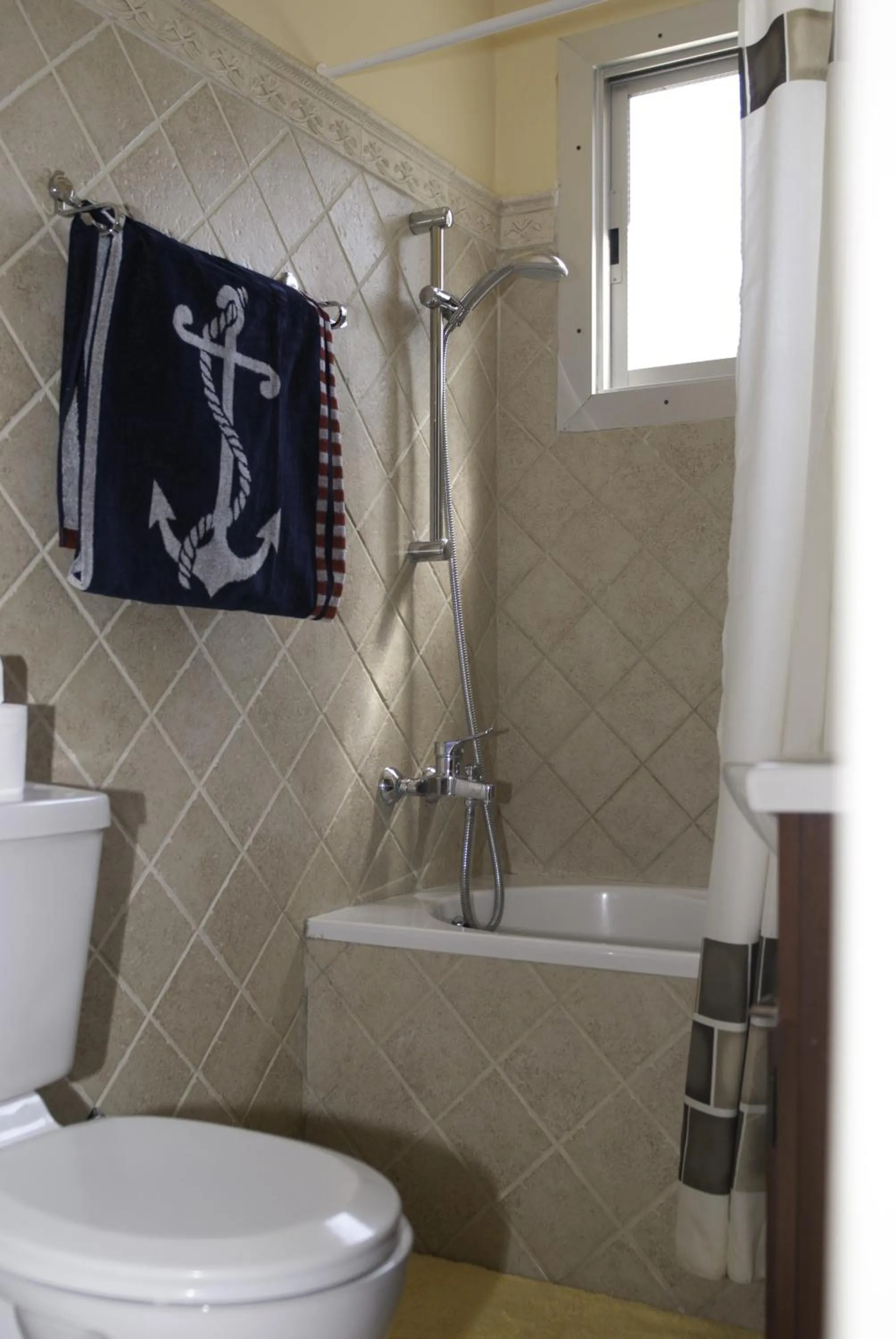 Day in Kotzias Beach Apartments