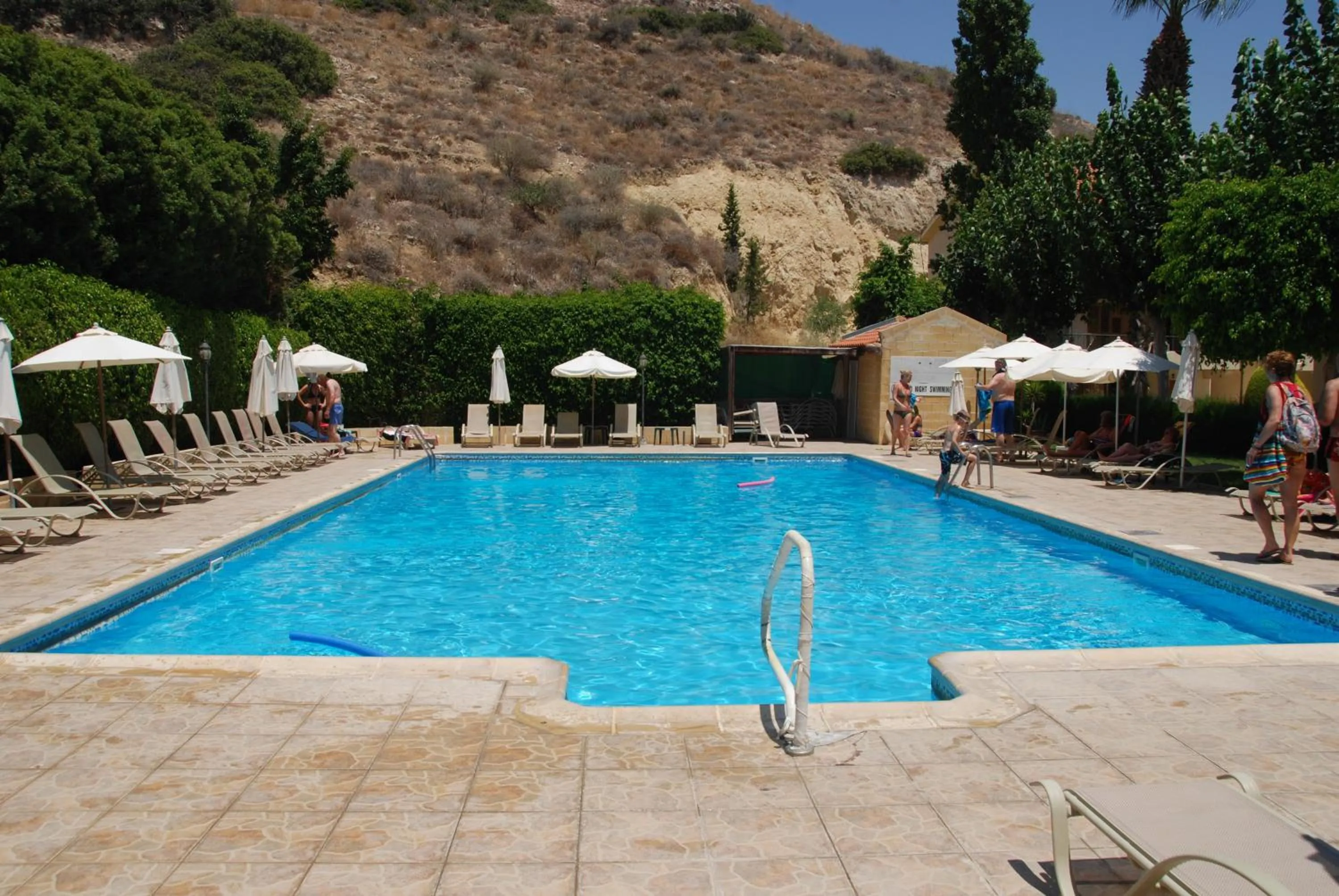 Day in Kotzias Beach Apartments