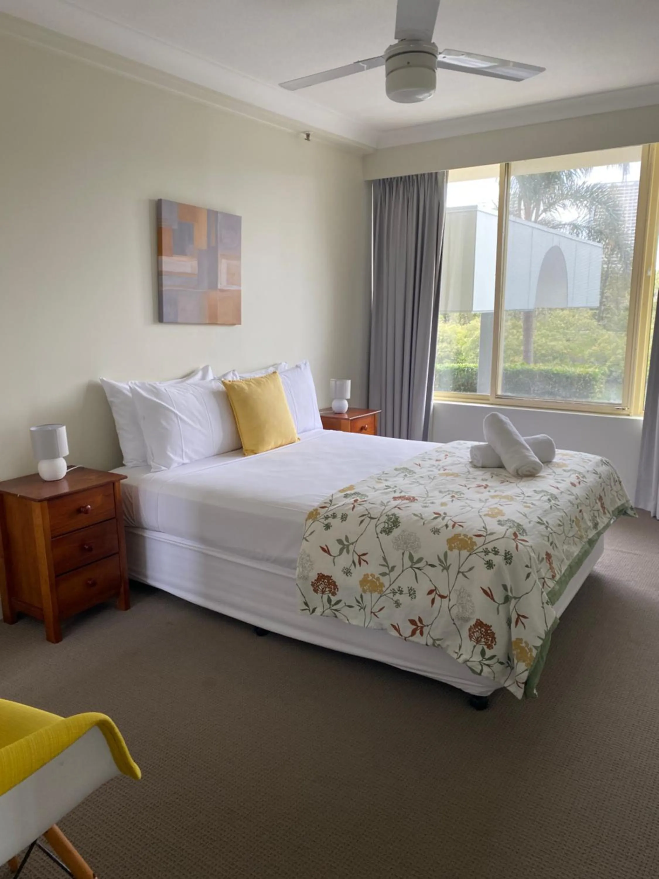 Bed in Contessa Holiday Apartments