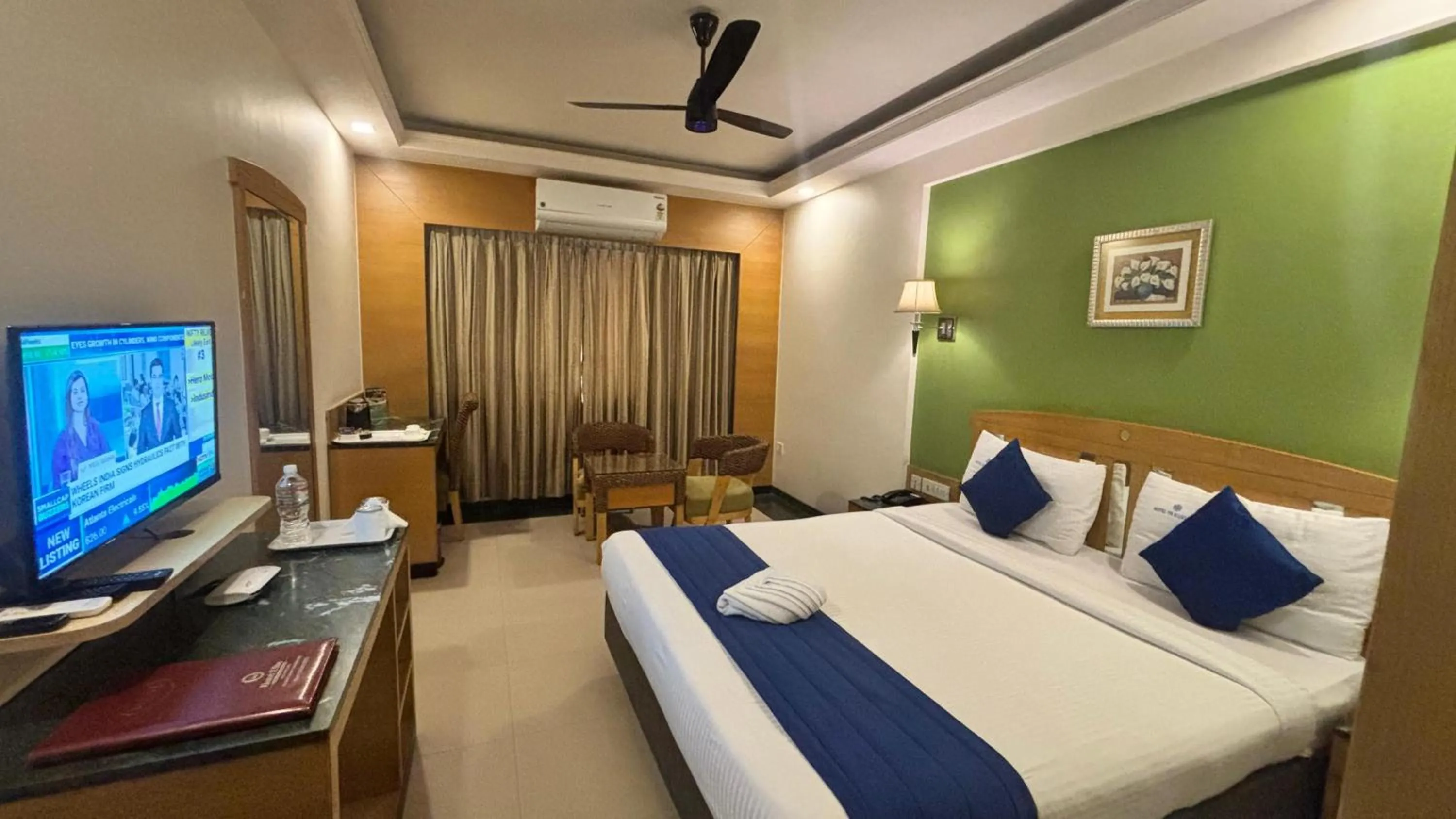 Bed in Hotel Dr Rajkumar International