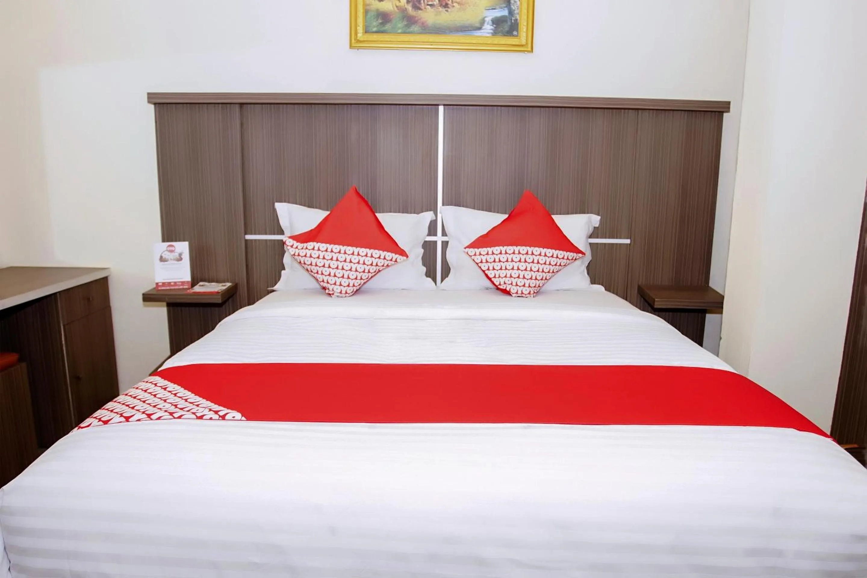 Bedroom in OYO 236 Penginapan Rumah Hijau