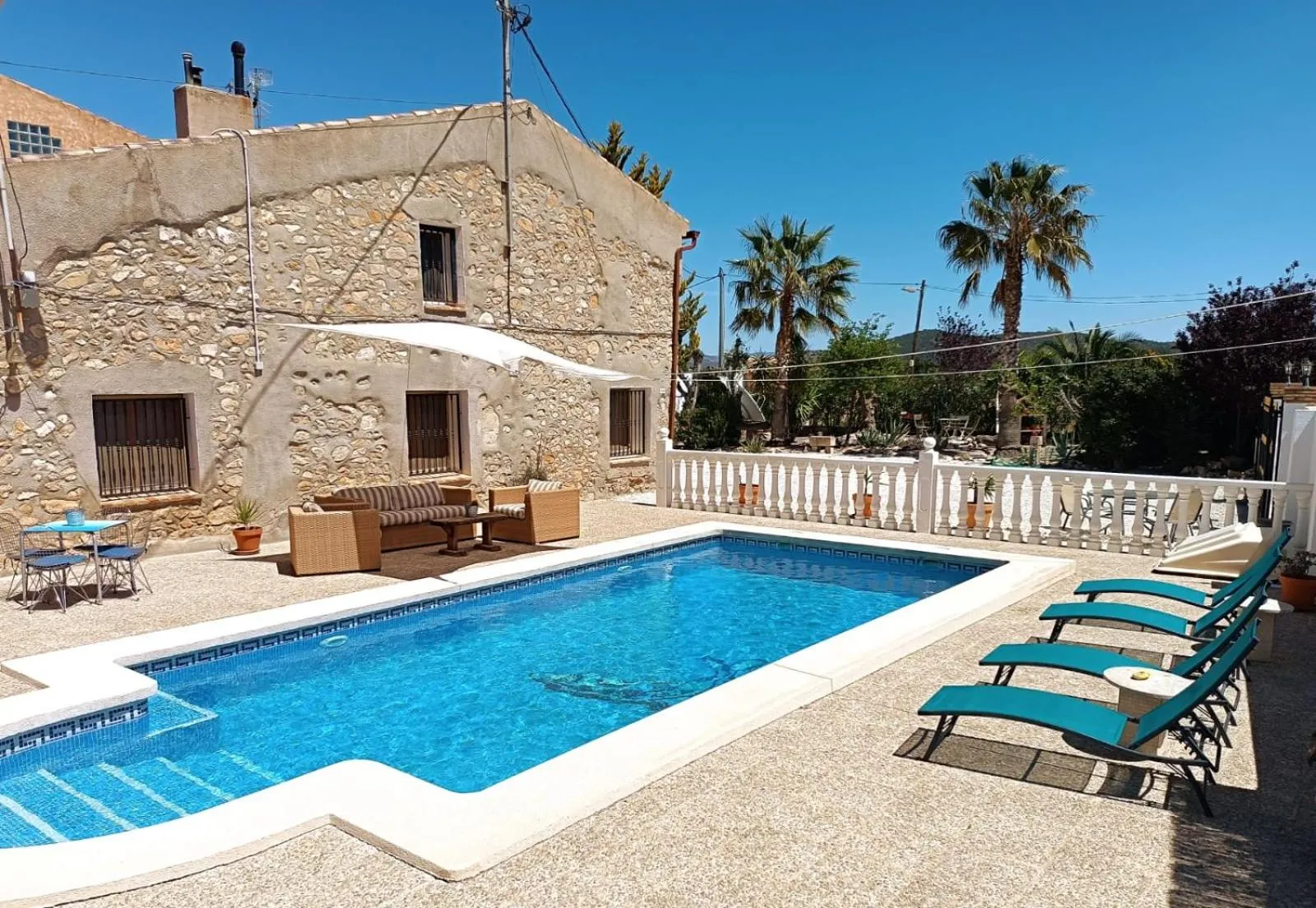 Property building in Sunny Vista