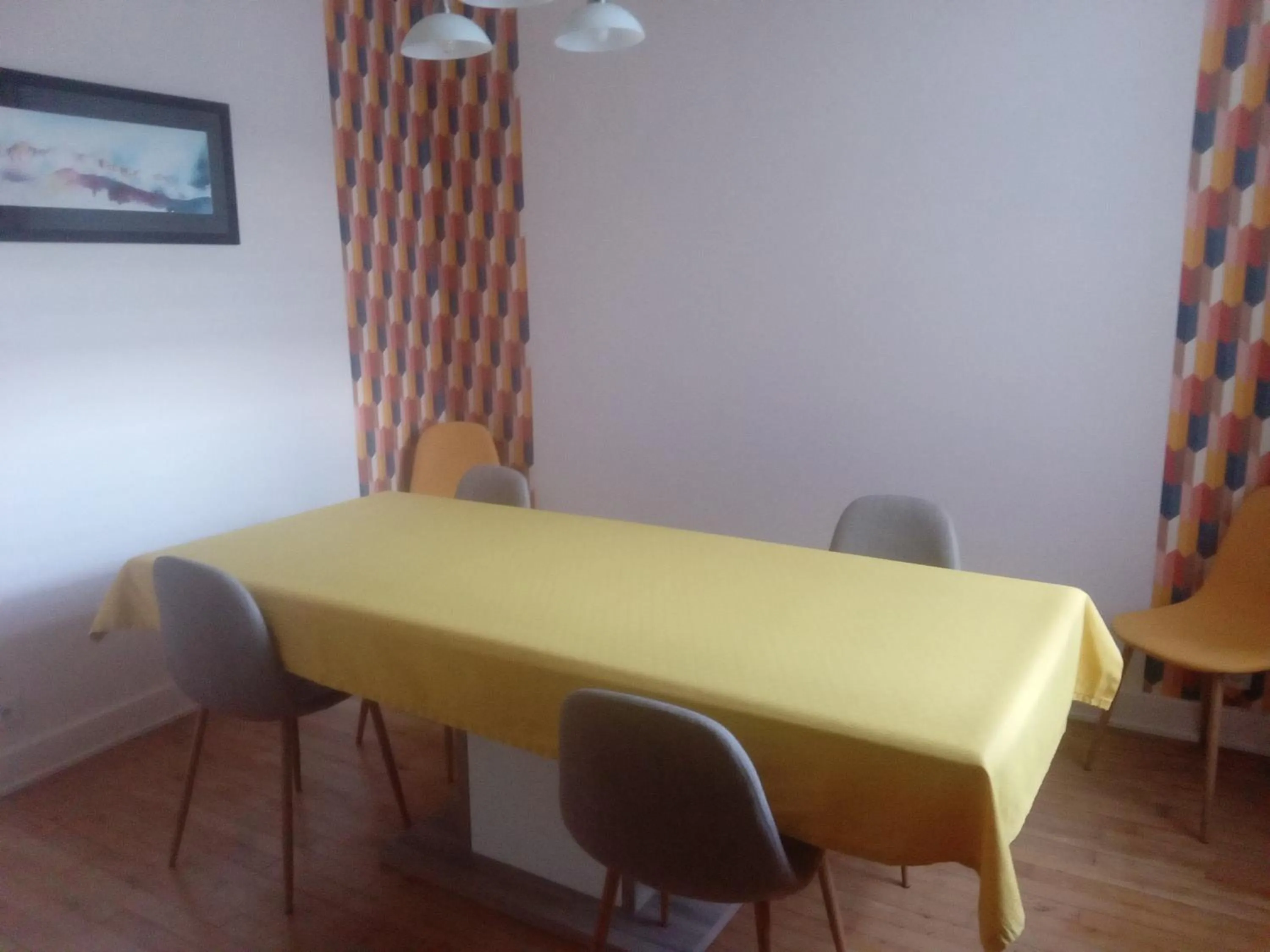 Dining area in Chambres d'Hôtes Les Muriers