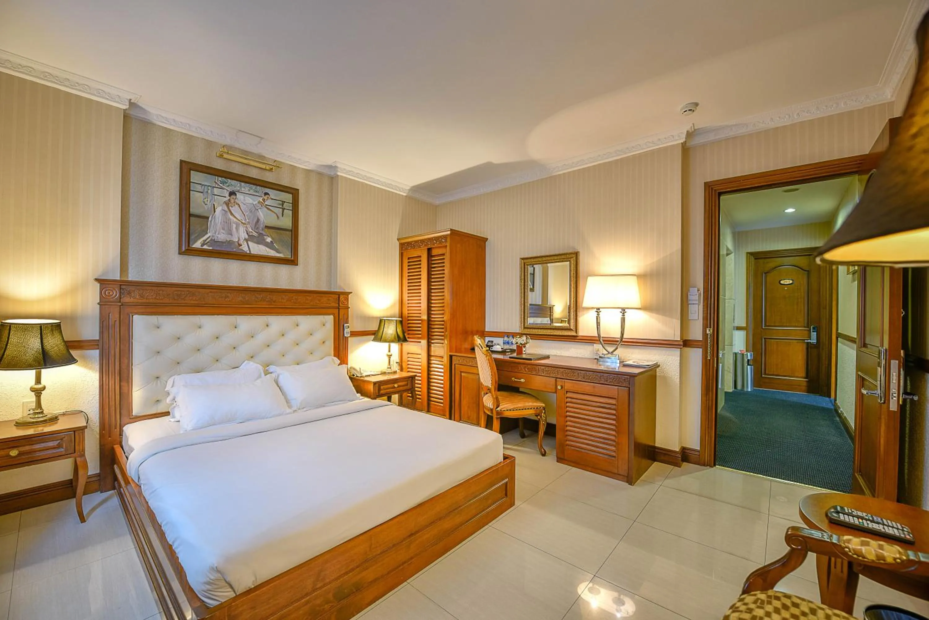 Photo of the whole room, Bed in Boutique Garden Hotel