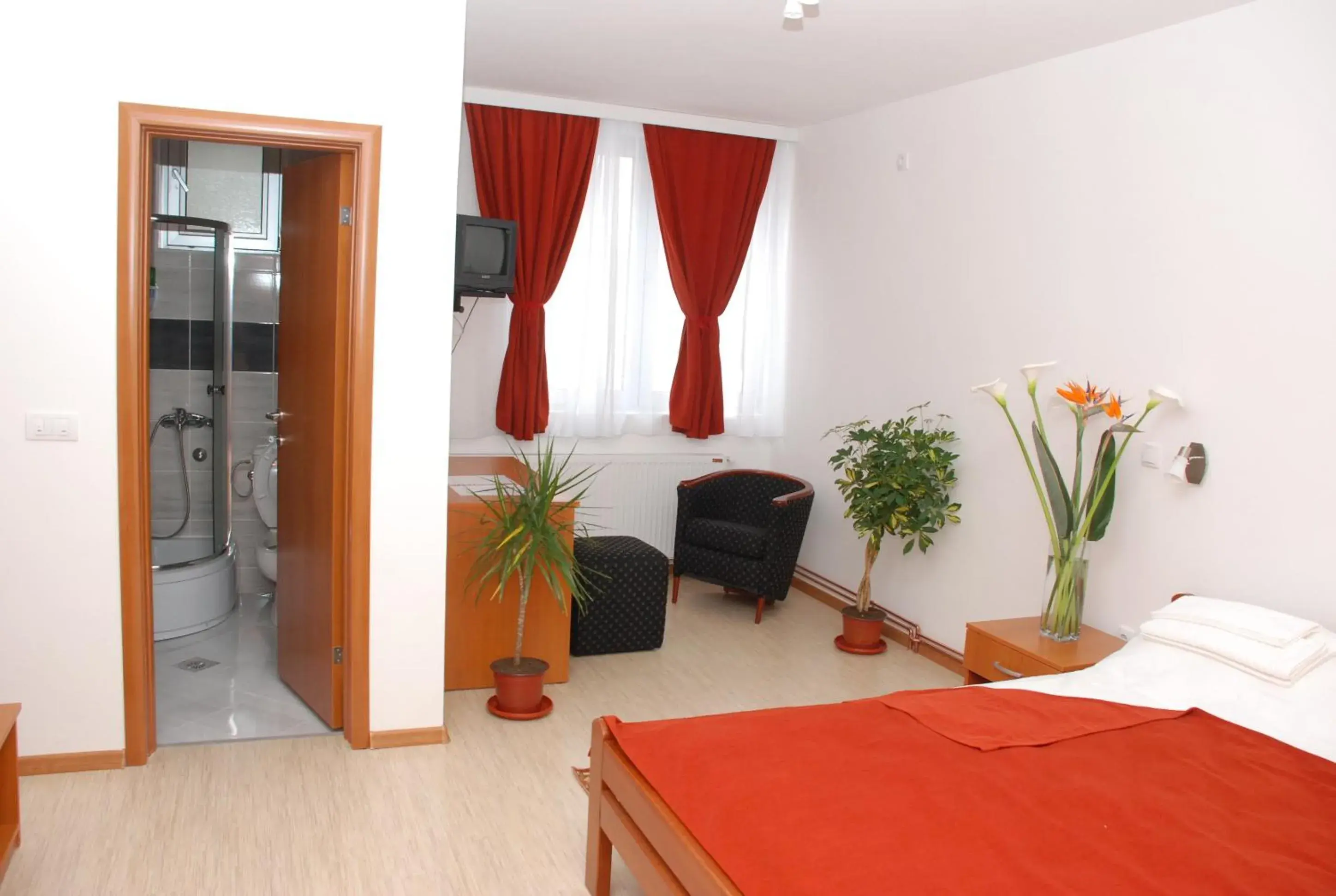 Double or Twin Room in M Garni Hotel Double or Twin Room in M Garni Hotel