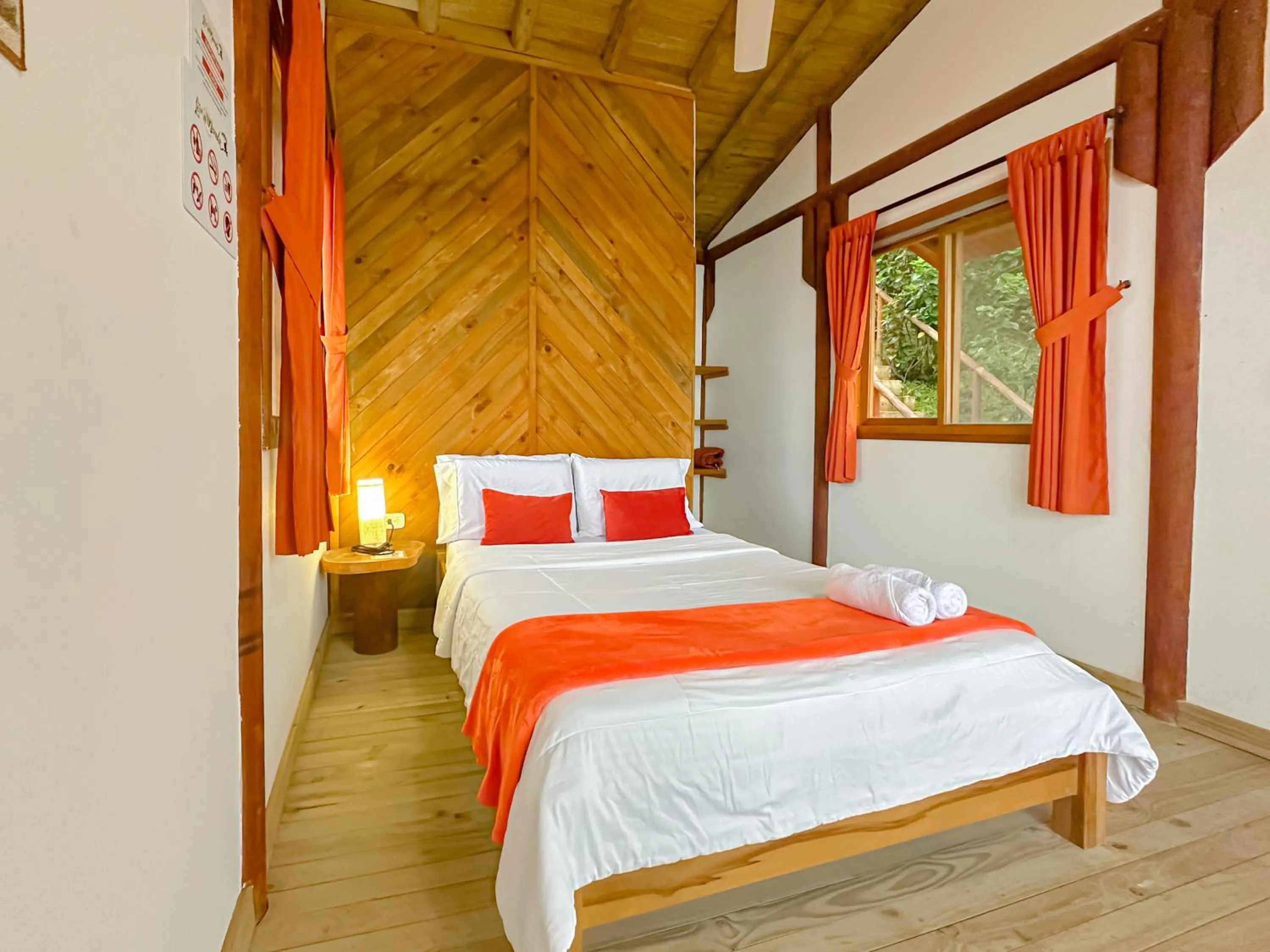 Bedroom, Bed in Loma Nevada Minca Hotel