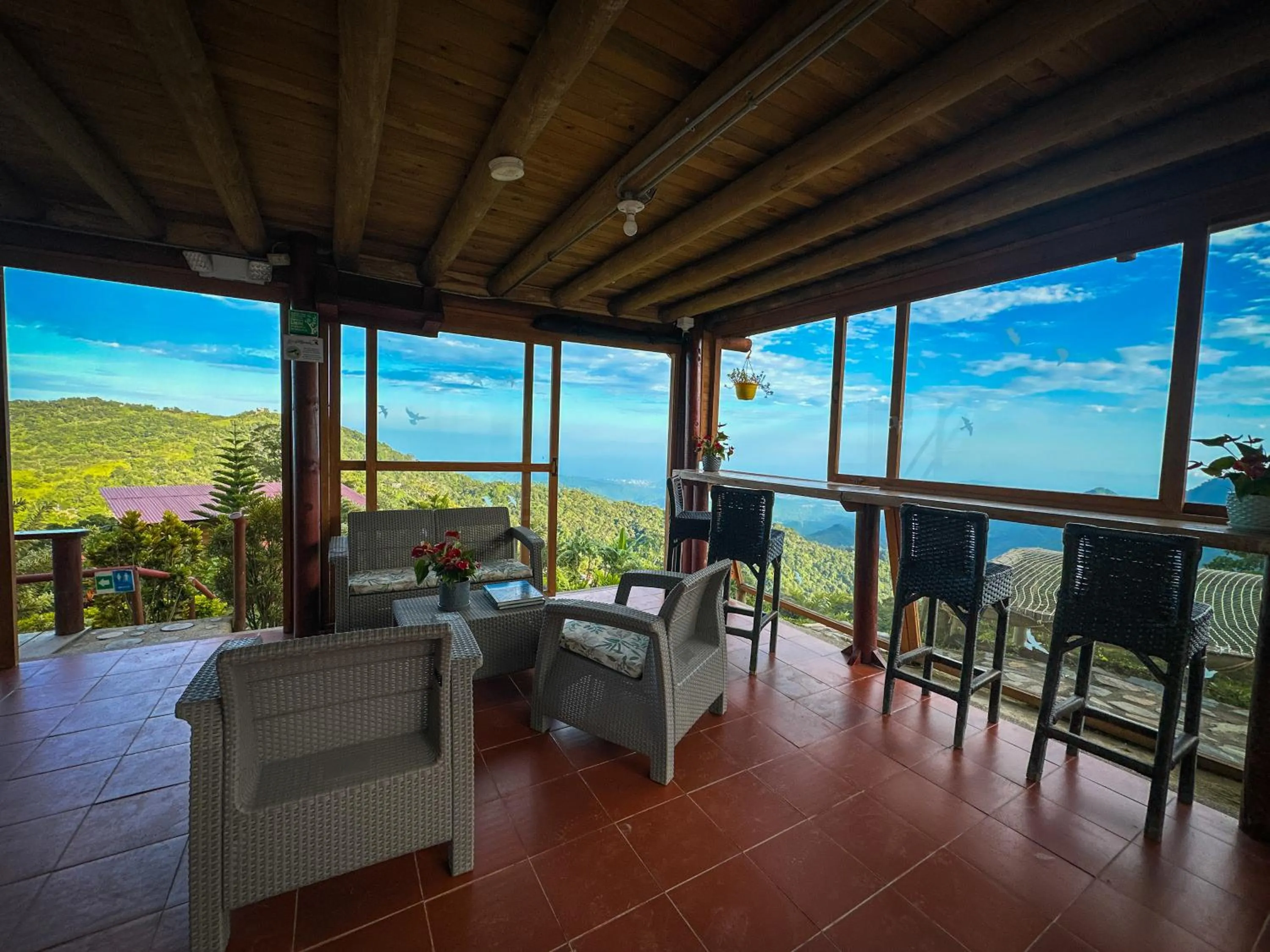 Living room in Loma Nevada Minca Hotel