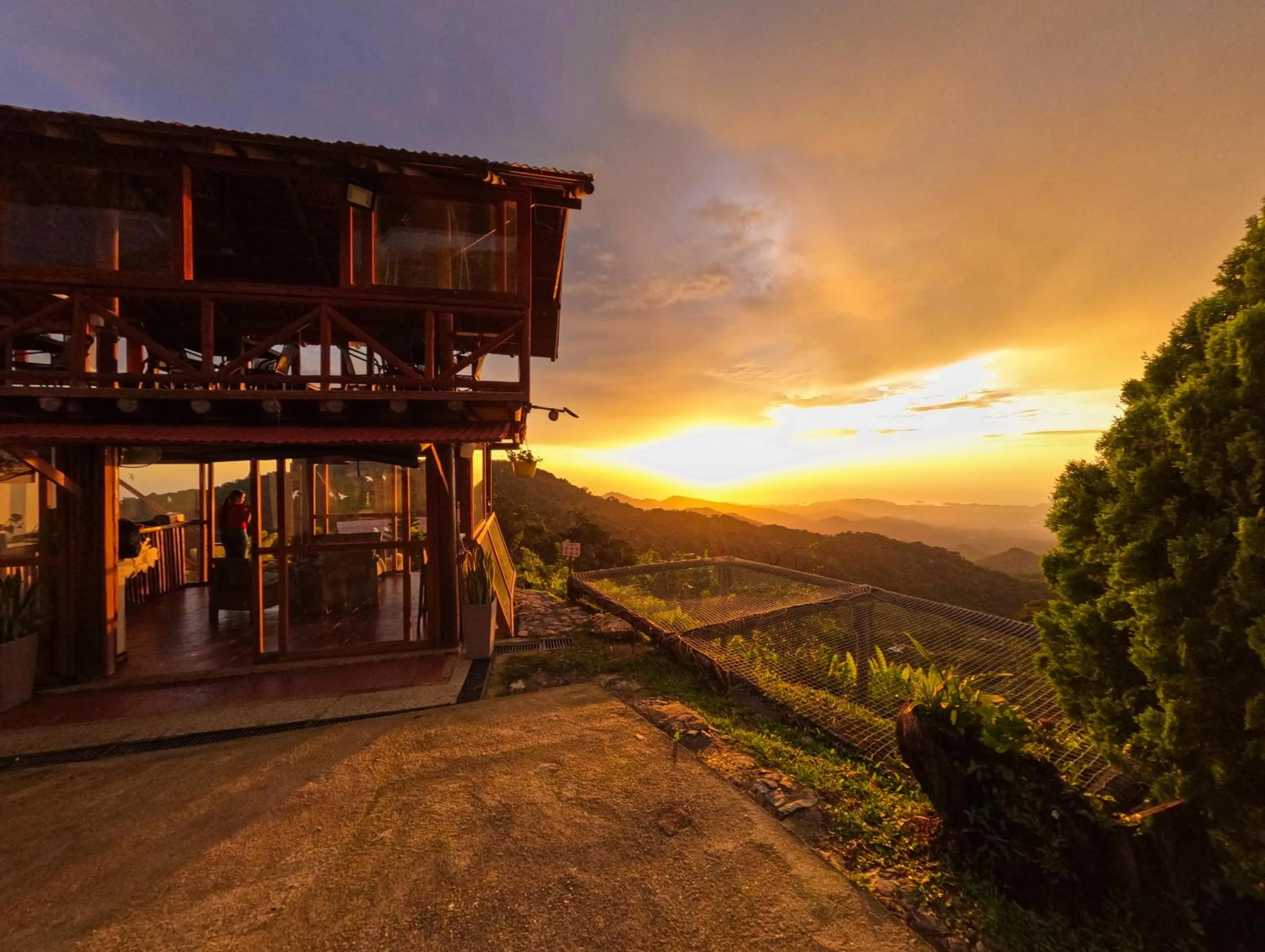 Property building in Loma Nevada Minca Hotel