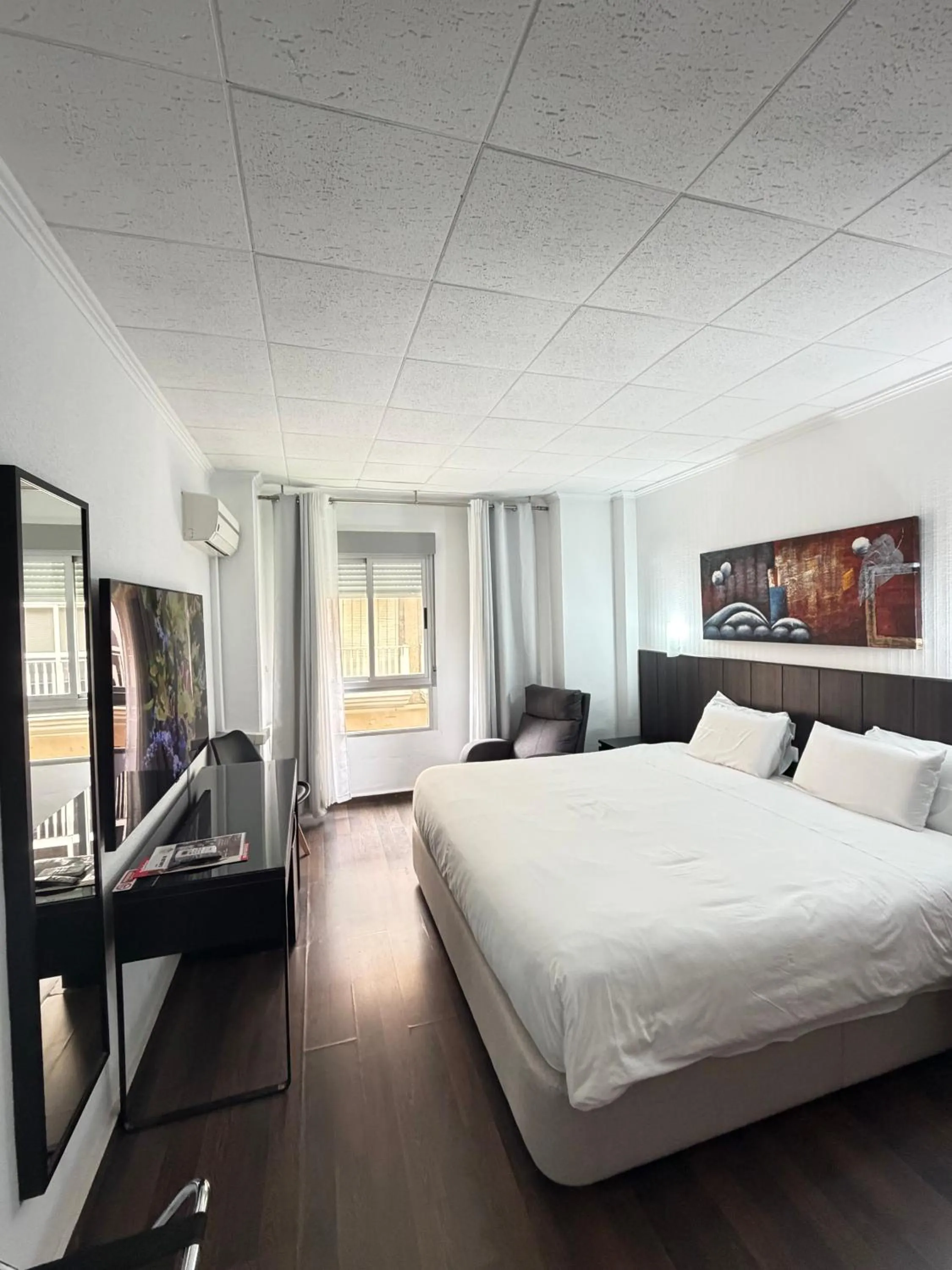 Bed in Hotel Carlos III