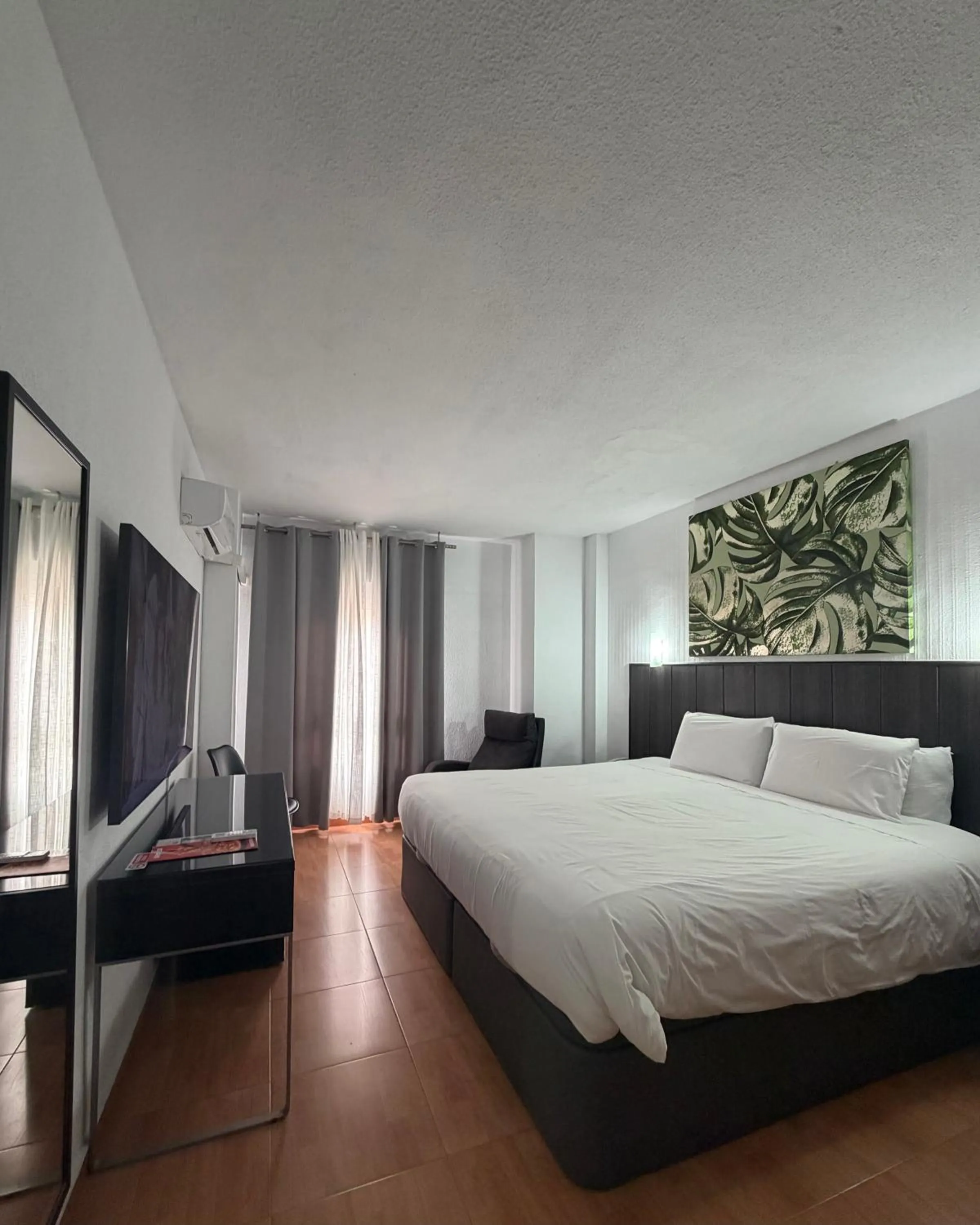 Bed in Hotel Carlos III