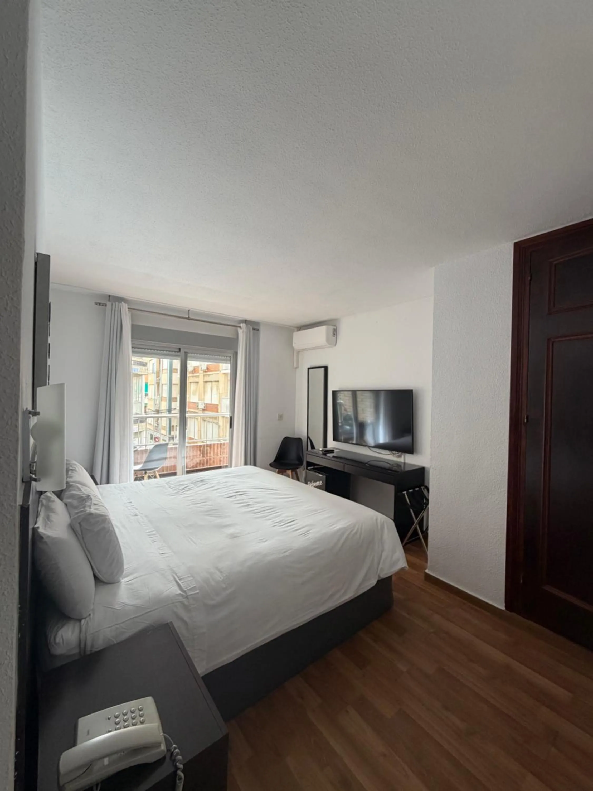 Bed in Hotel Carlos III