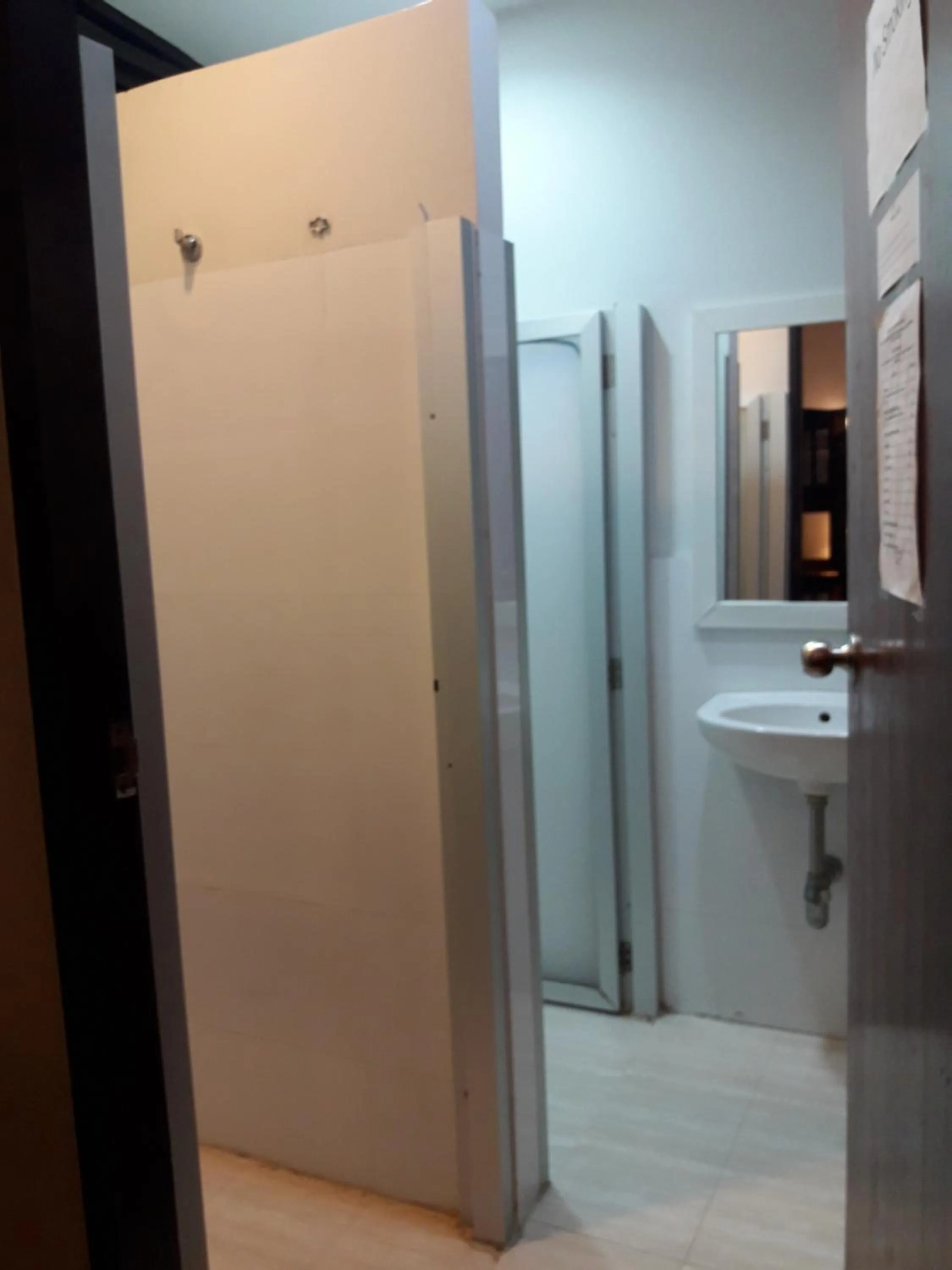 Bathroom in House 23 Guesthouse