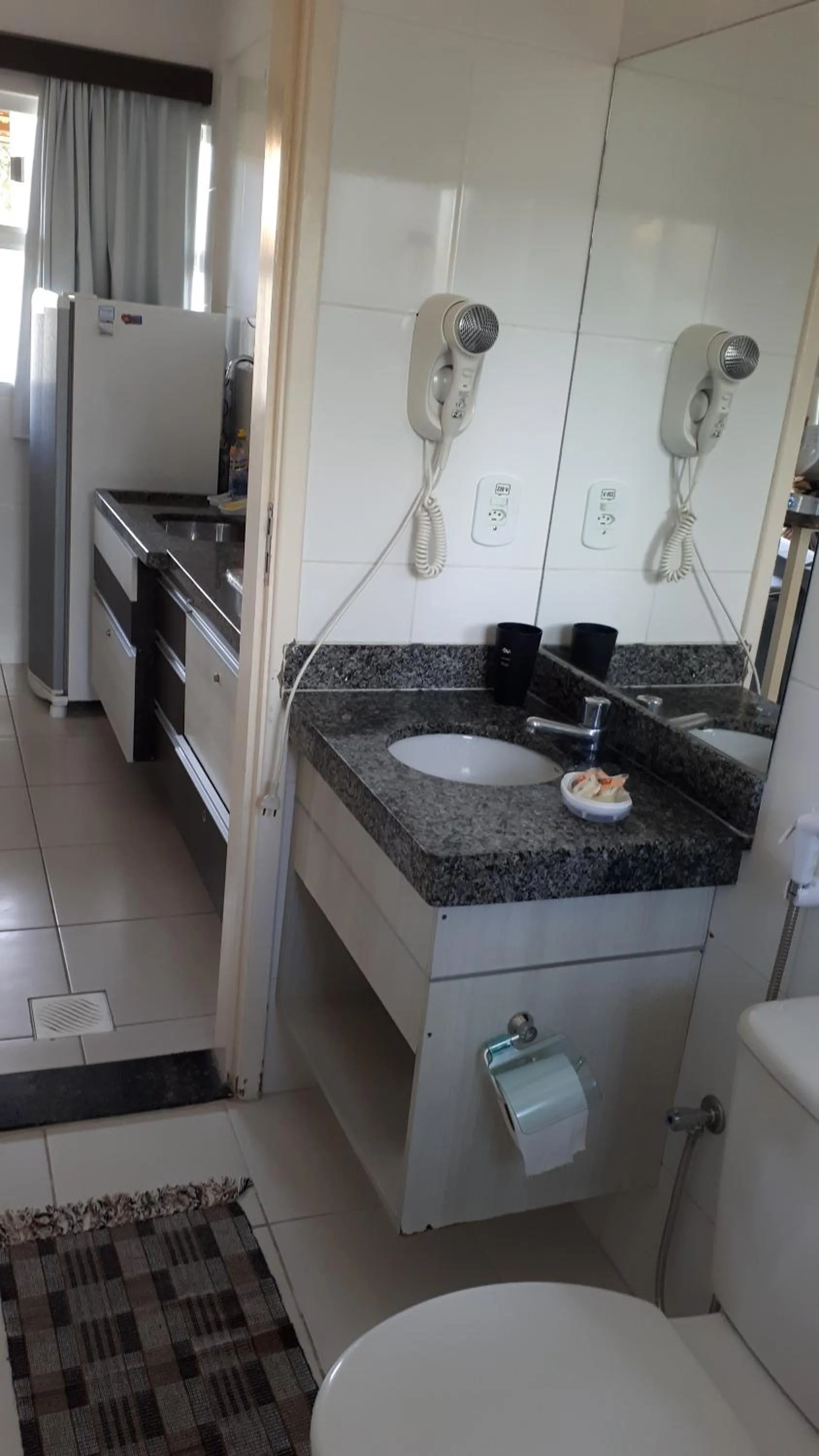 Bathroom in Lacqua Di Roma Acqua Park