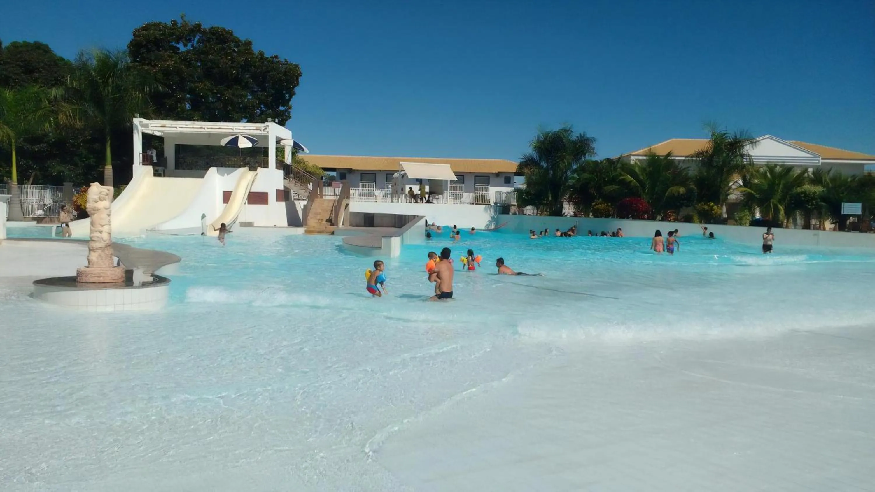Swimming pool in Lacqua Di Roma Acqua Park